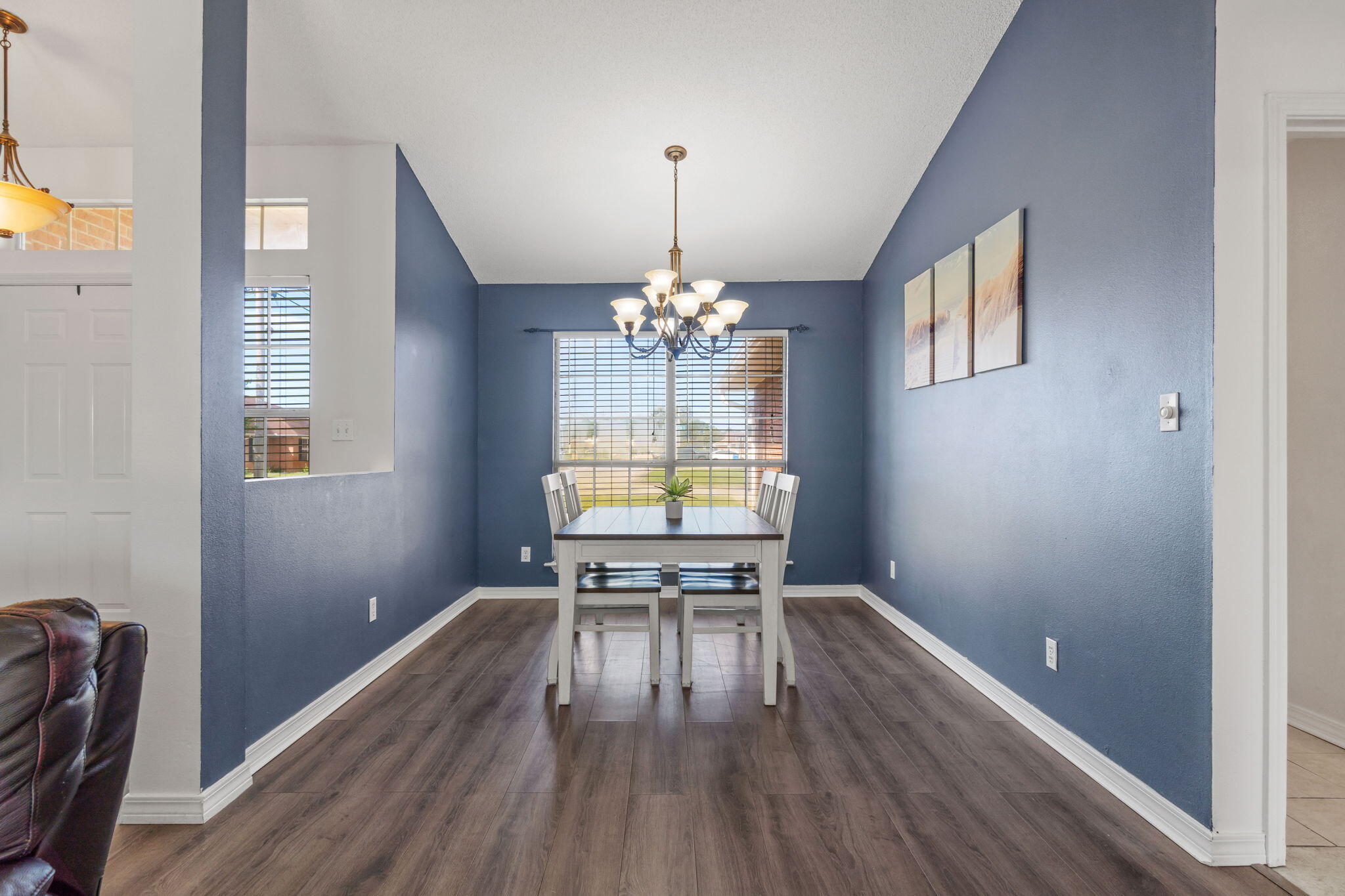 ROSS CROSSING - Residential