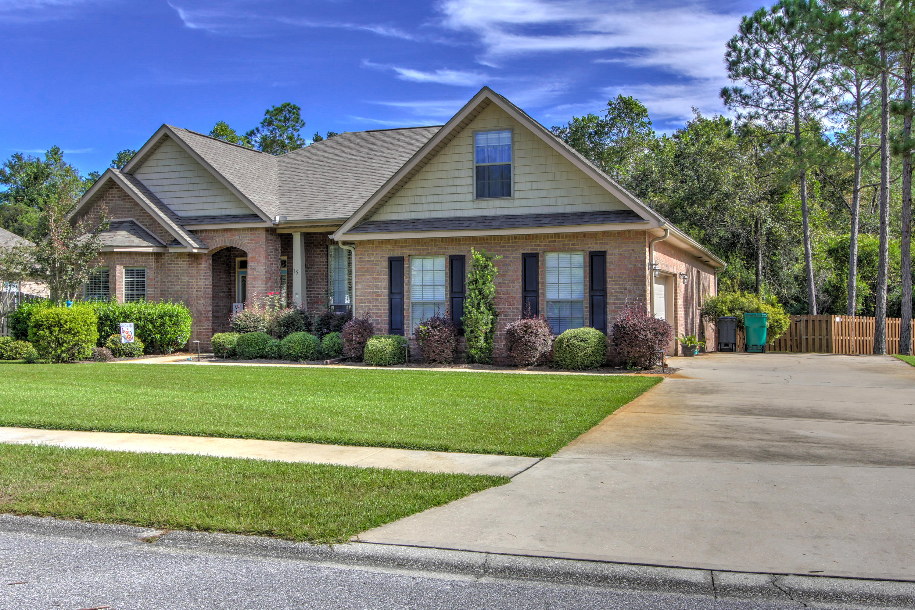 HAMMOCK BAY - Residential