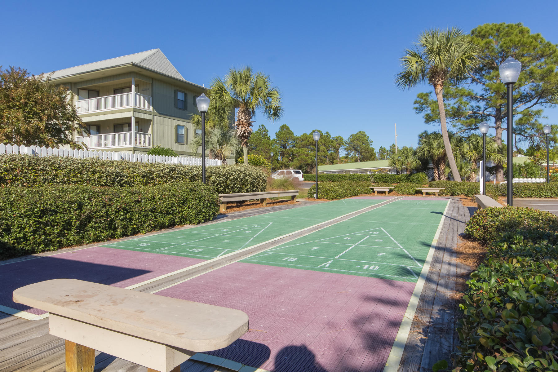 BEACHWOOD VILLAS CONDO - Residential