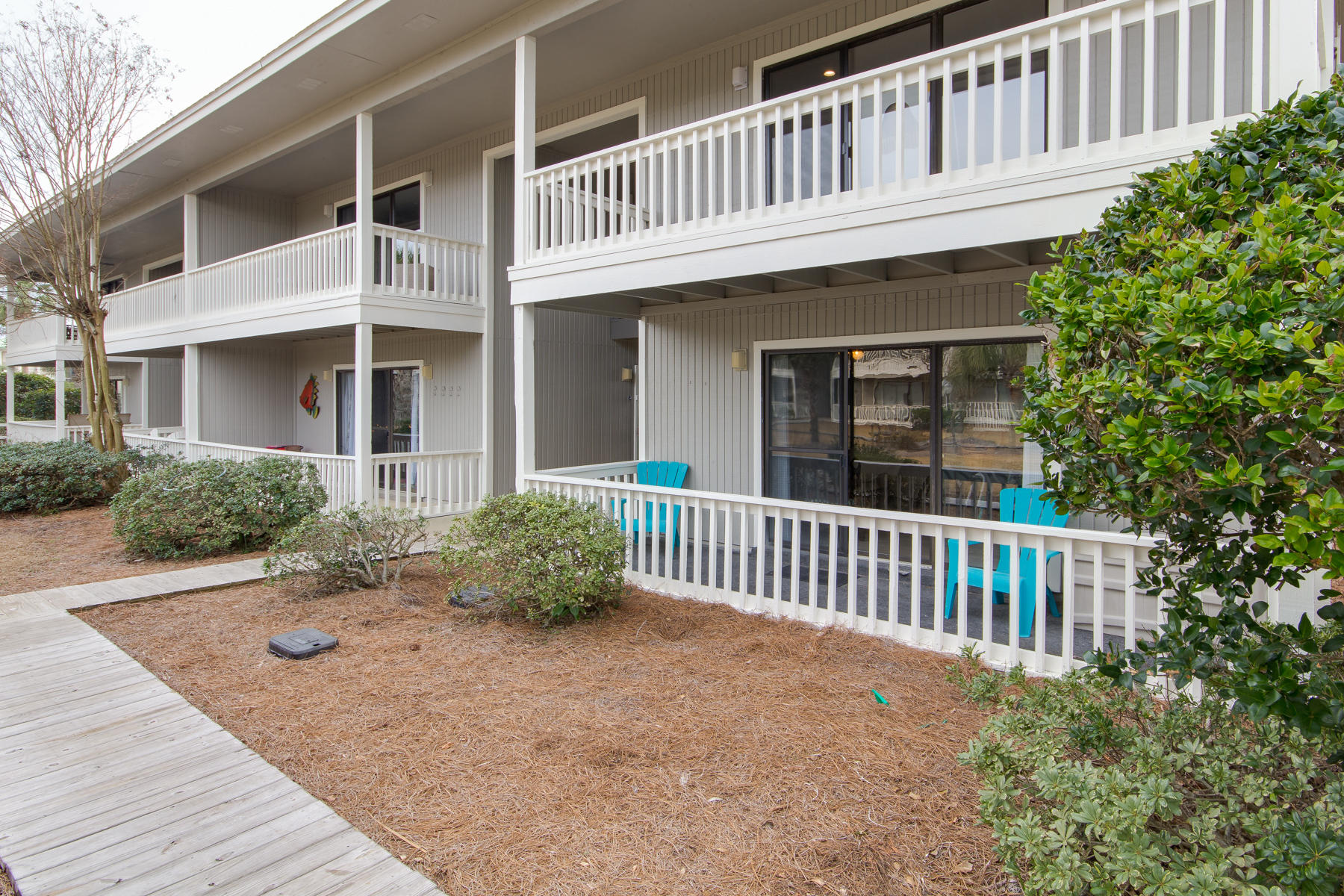 BEACHWOOD VILLAS CONDO - Residential