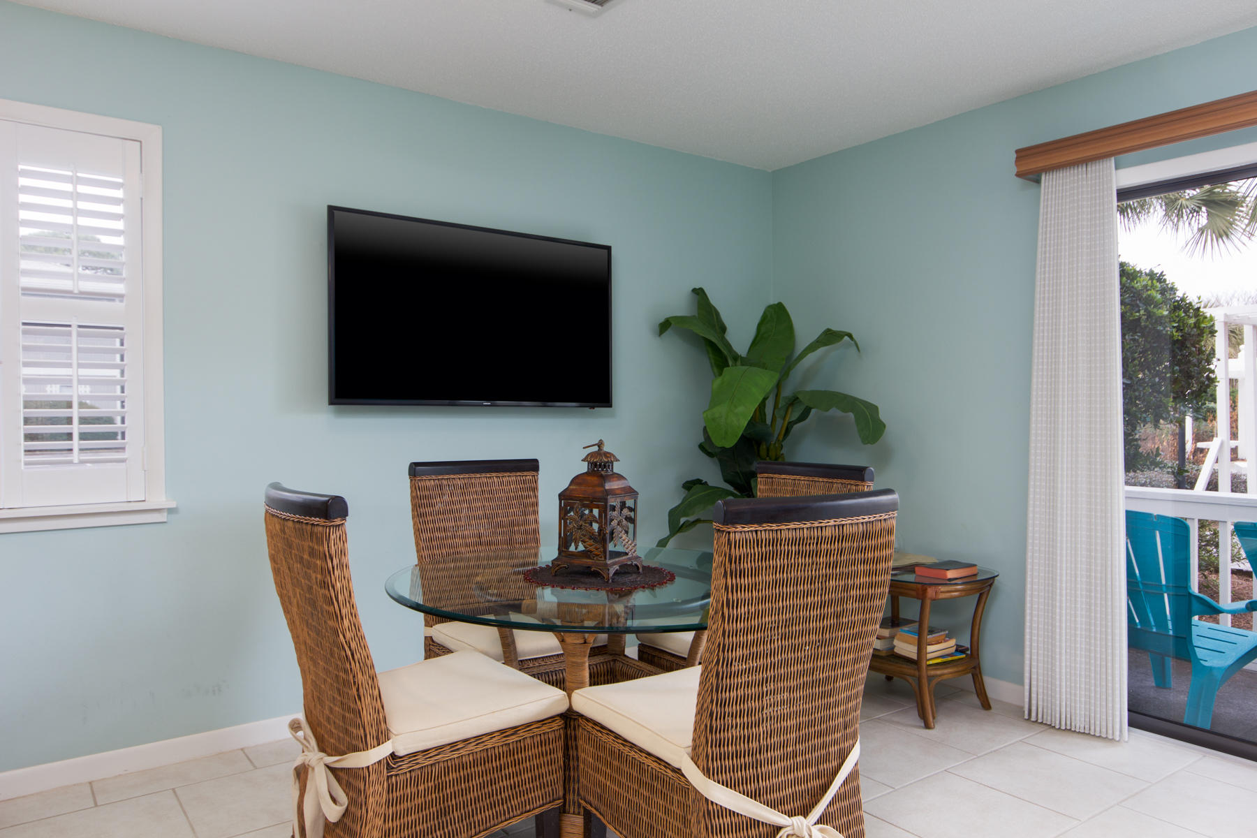 BEACHWOOD VILLAS CONDO - Residential