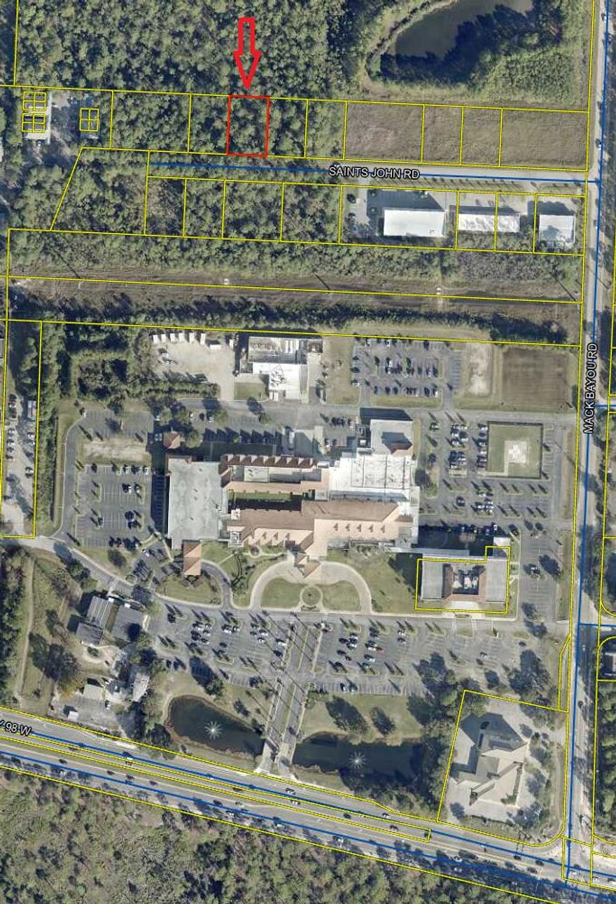 Great Commercial Lot in Prime Location.Just over a quarter of an acre in size (.278) measures at 90' Wide by 135' Deep.Coastal Center (CC) Zoning