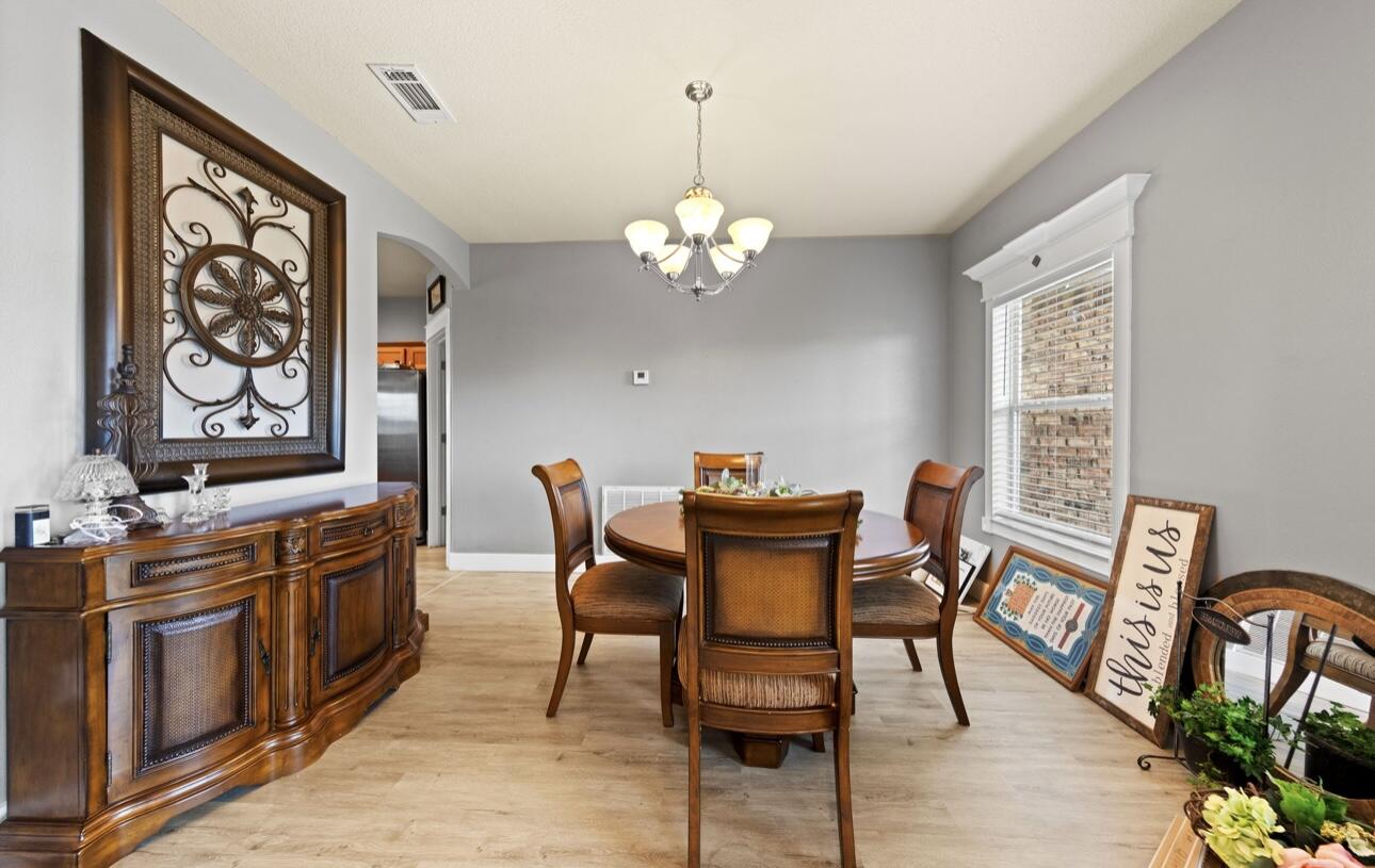 CARNEGIE HILLS - Residential