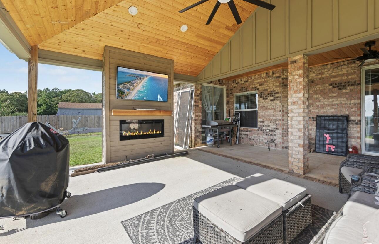 CARNEGIE HILLS - Residential