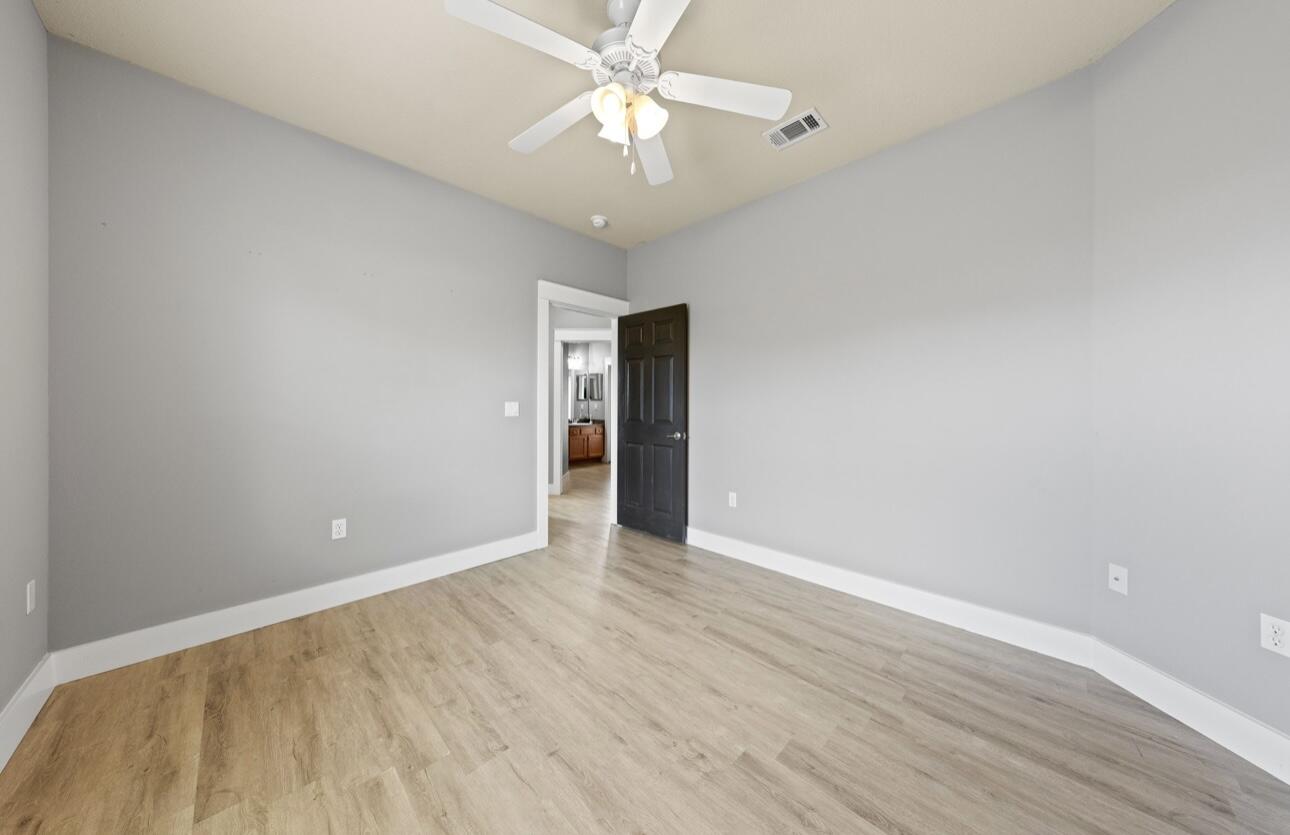 CARNEGIE HILLS - Residential