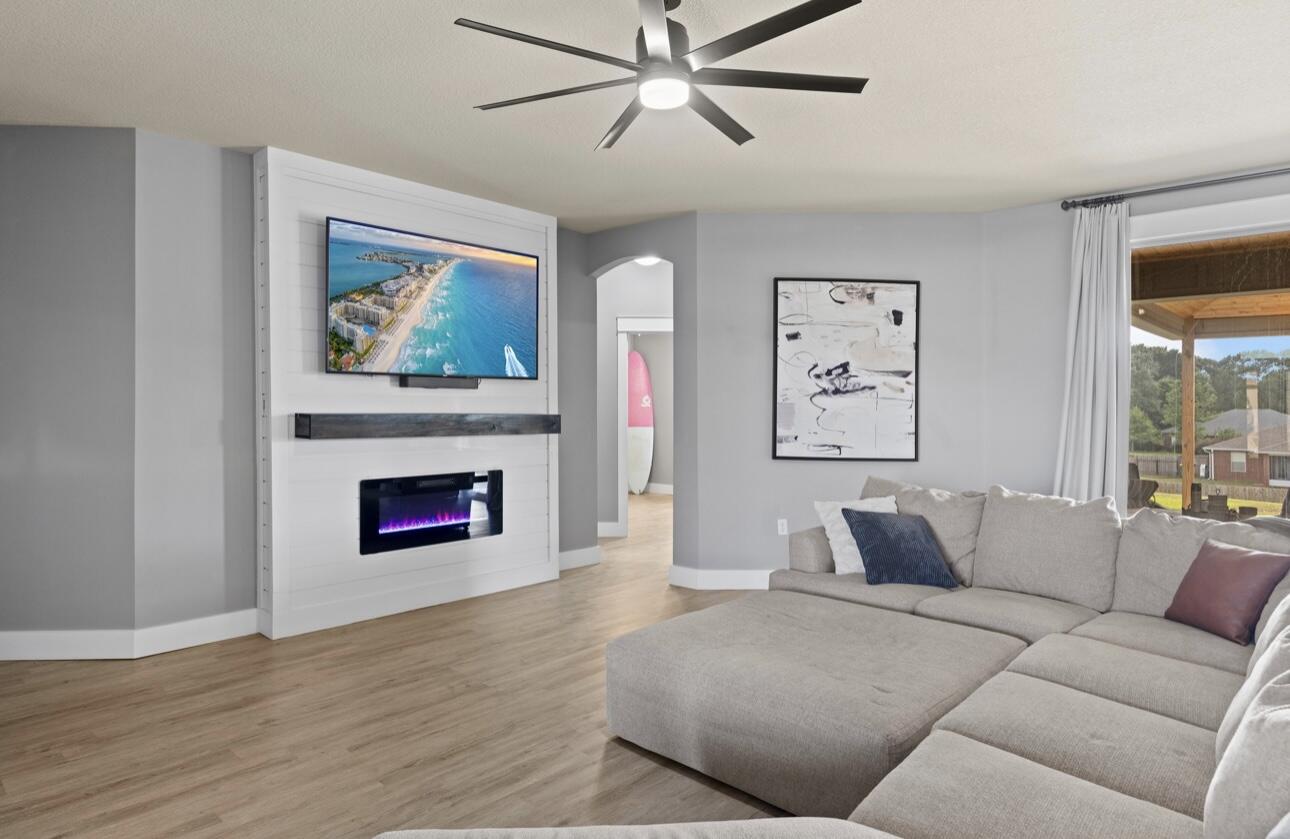 CARNEGIE HILLS - Residential