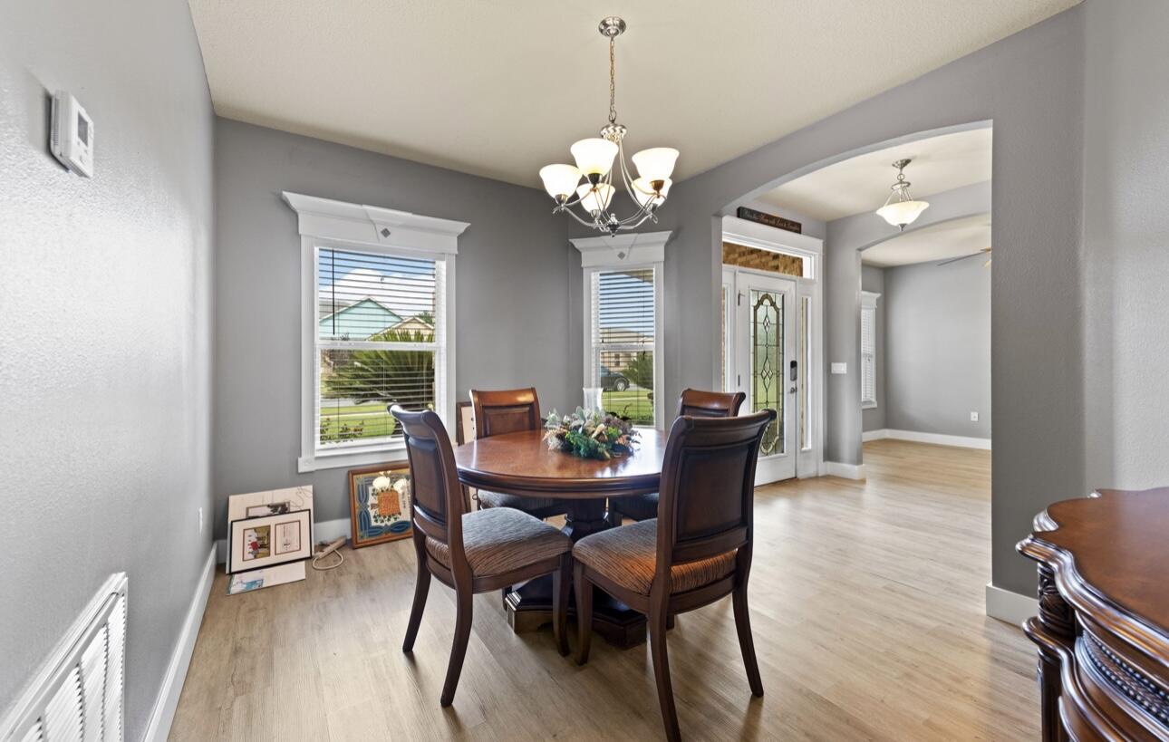 CARNEGIE HILLS - Residential