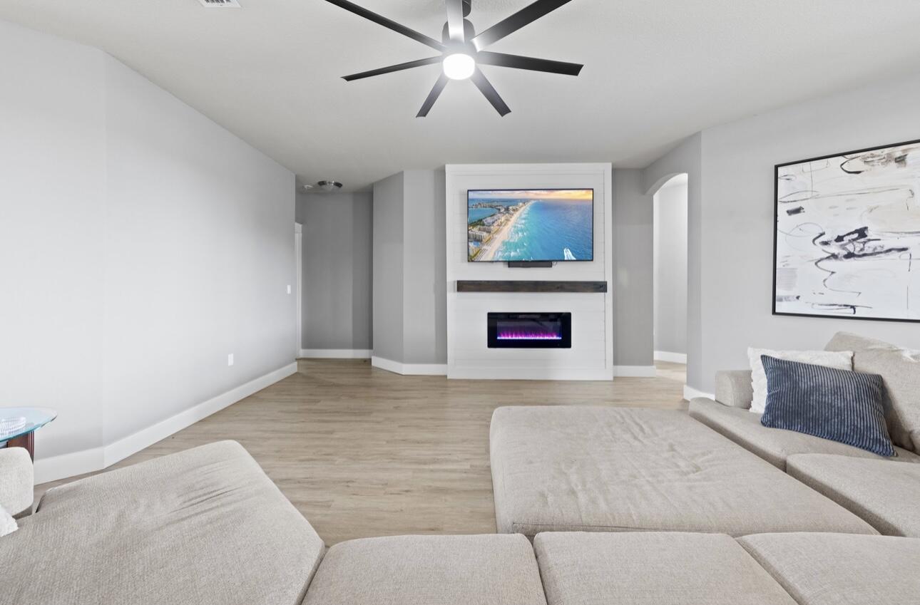 CARNEGIE HILLS - Residential