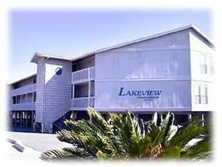 LAKEVIEW CONDO - Residential Lease