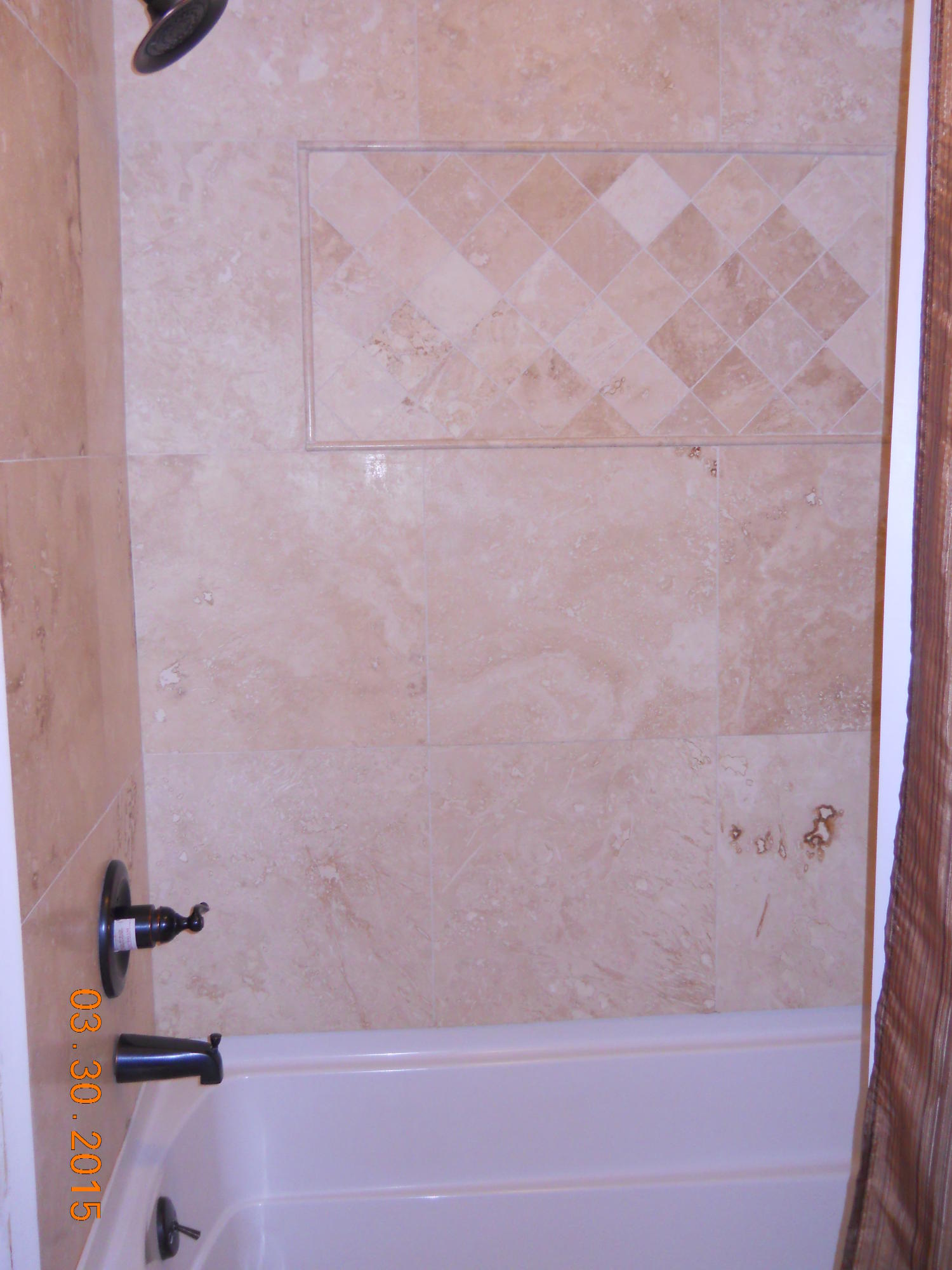 LAKEVIEW CONDO - Residential Lease