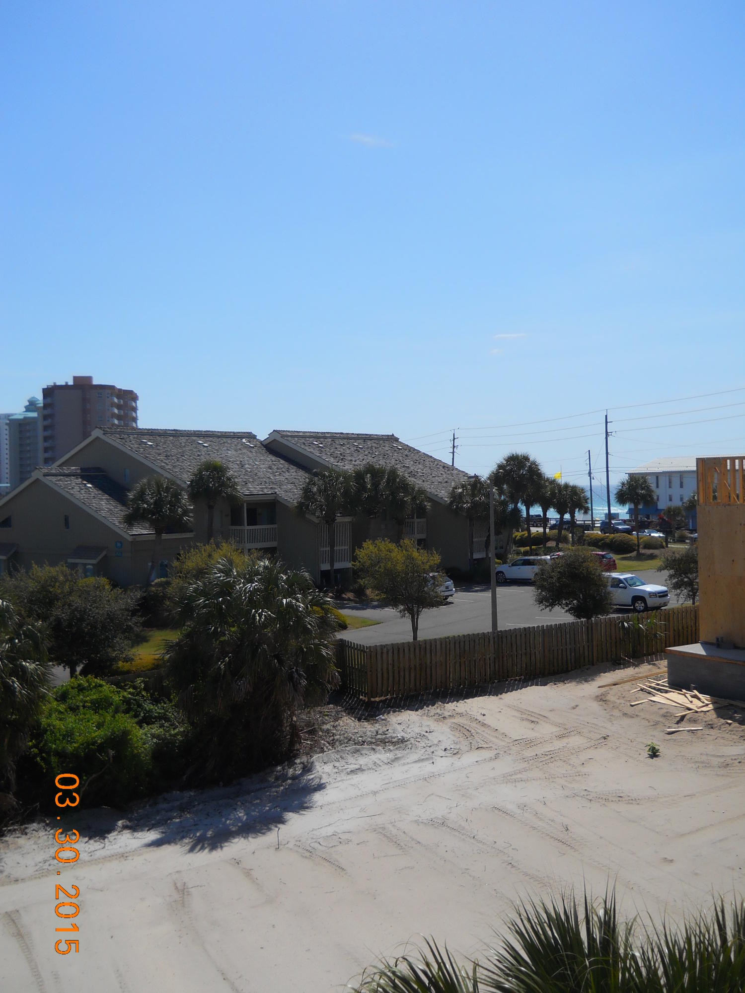 LAKEVIEW CONDO - Residential Lease