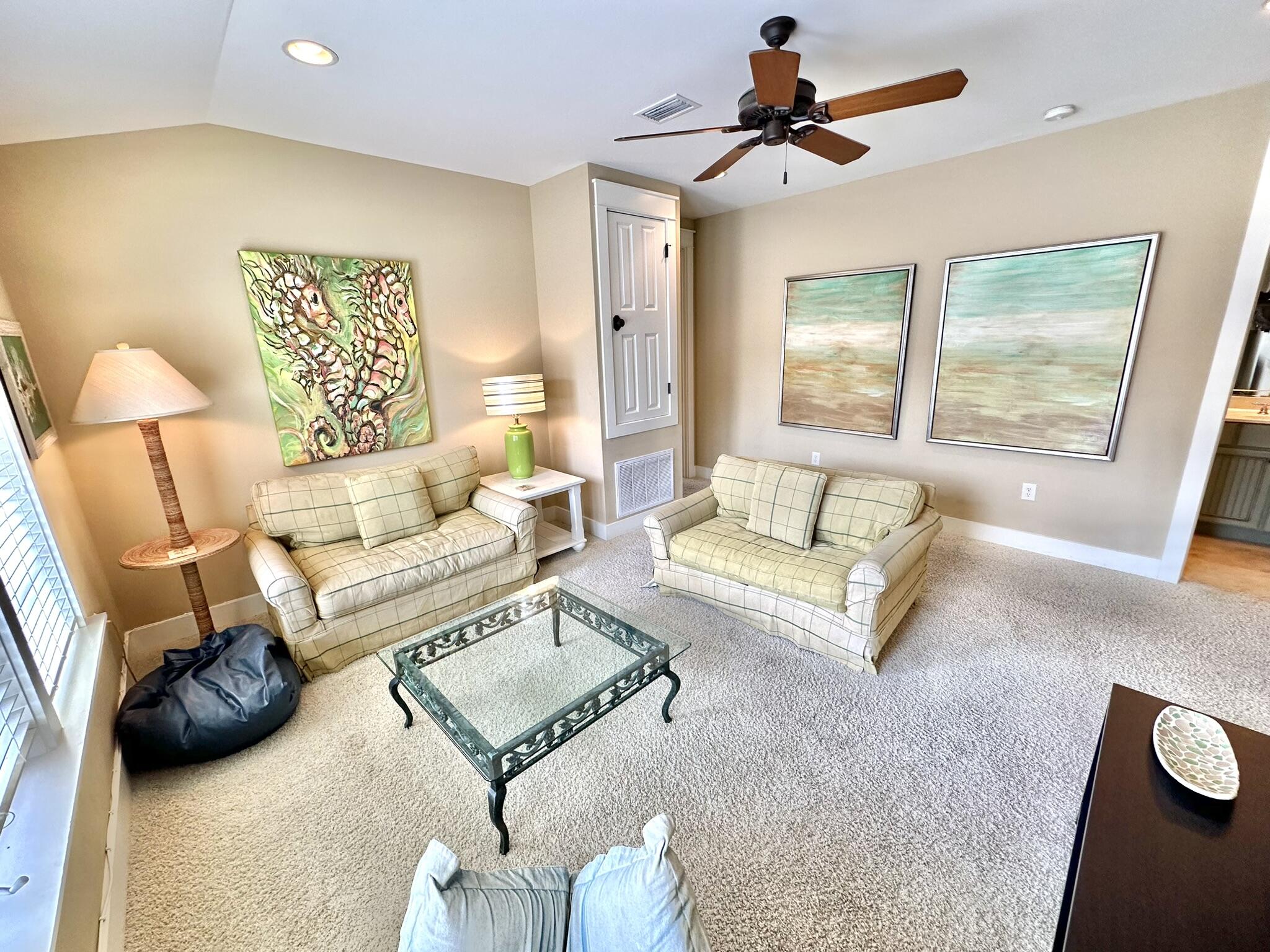 BUNGALOS AT SANDESTIN - Residential