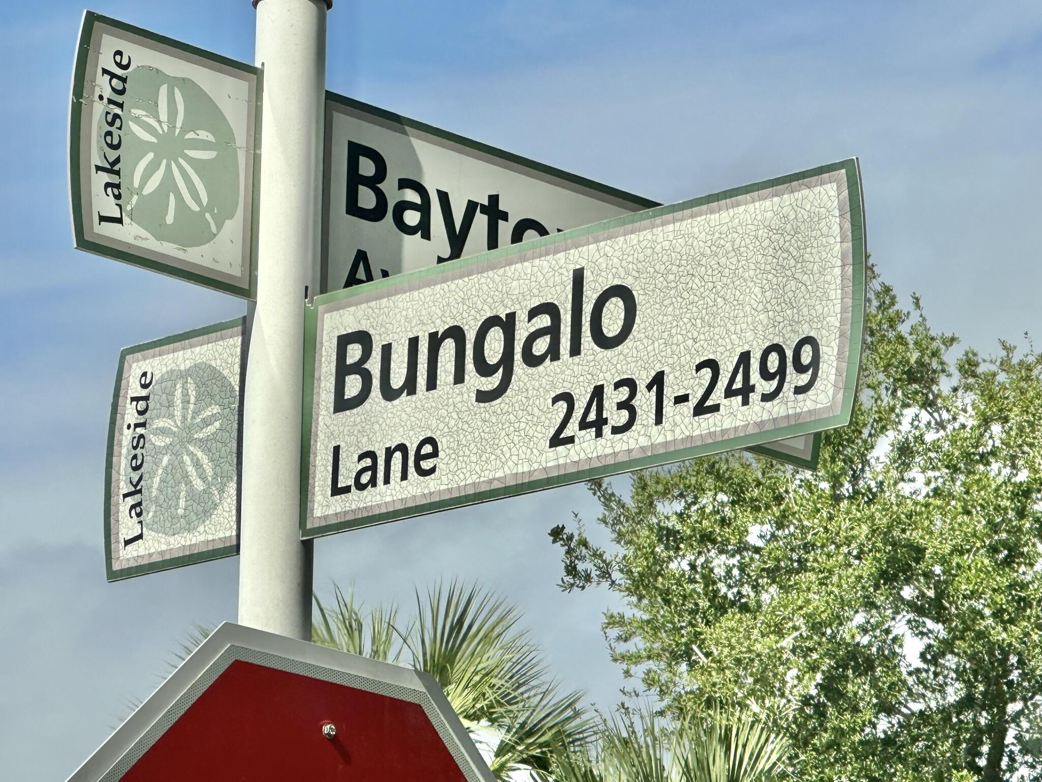 BUNGALOS AT SANDESTIN - Residential