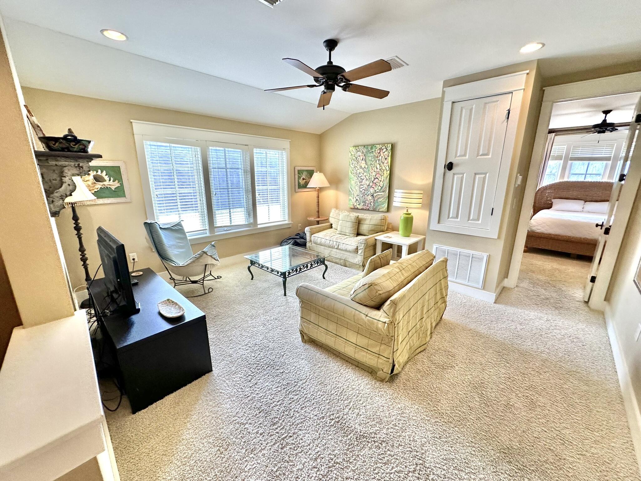 BUNGALOS AT SANDESTIN - Residential