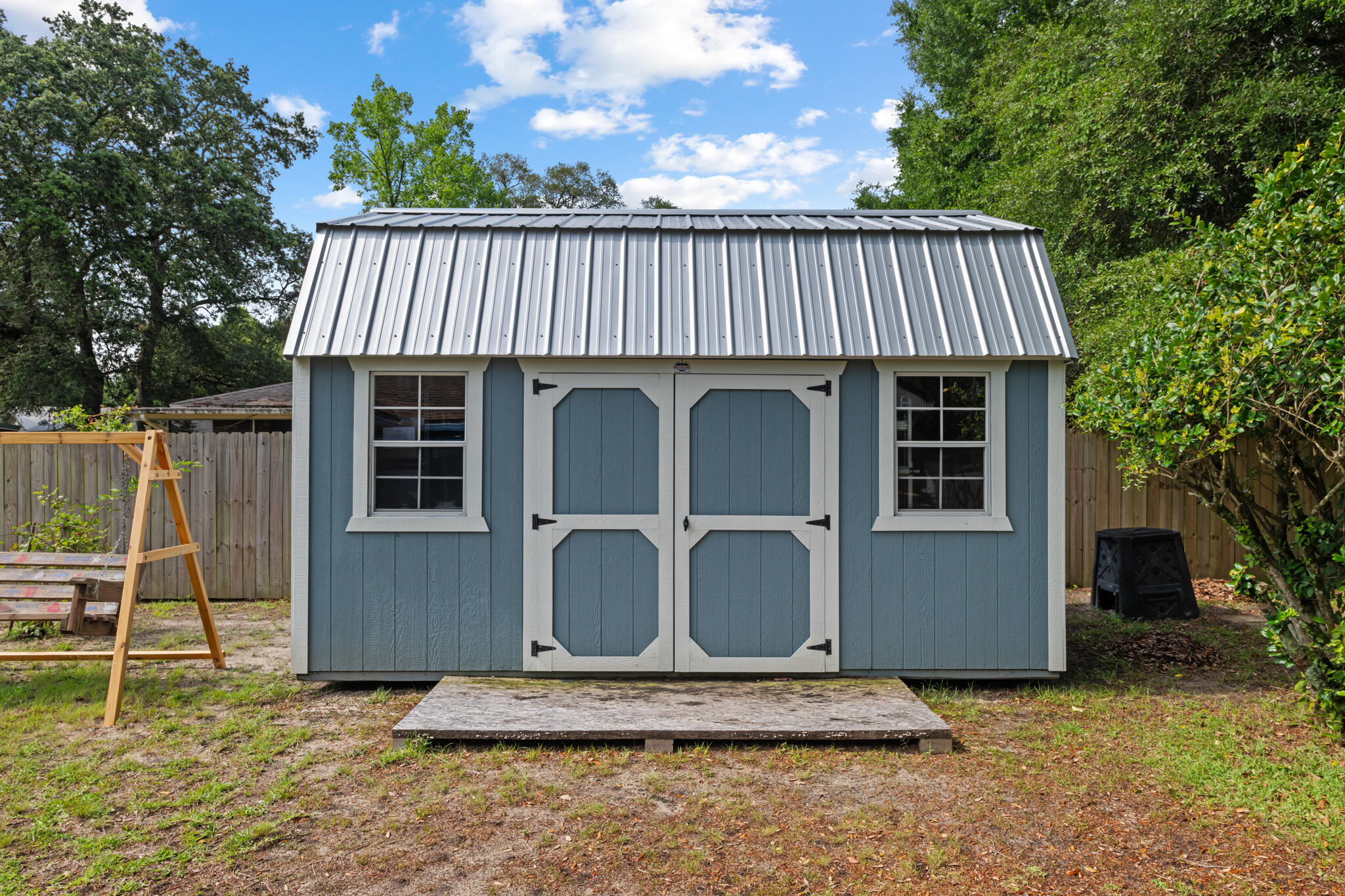 CAROL ANNE MANOR - Residential