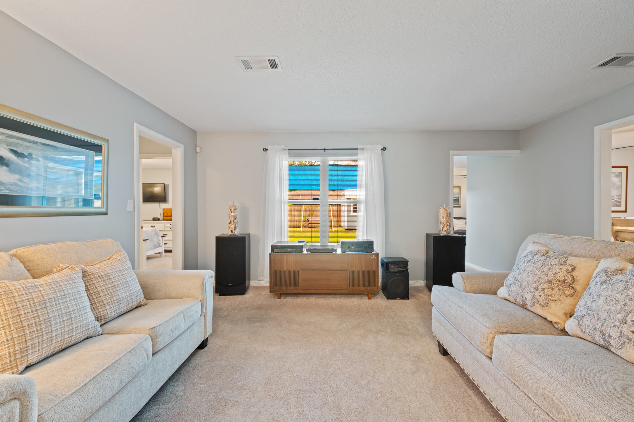 CAROL ANNE MANOR - Residential