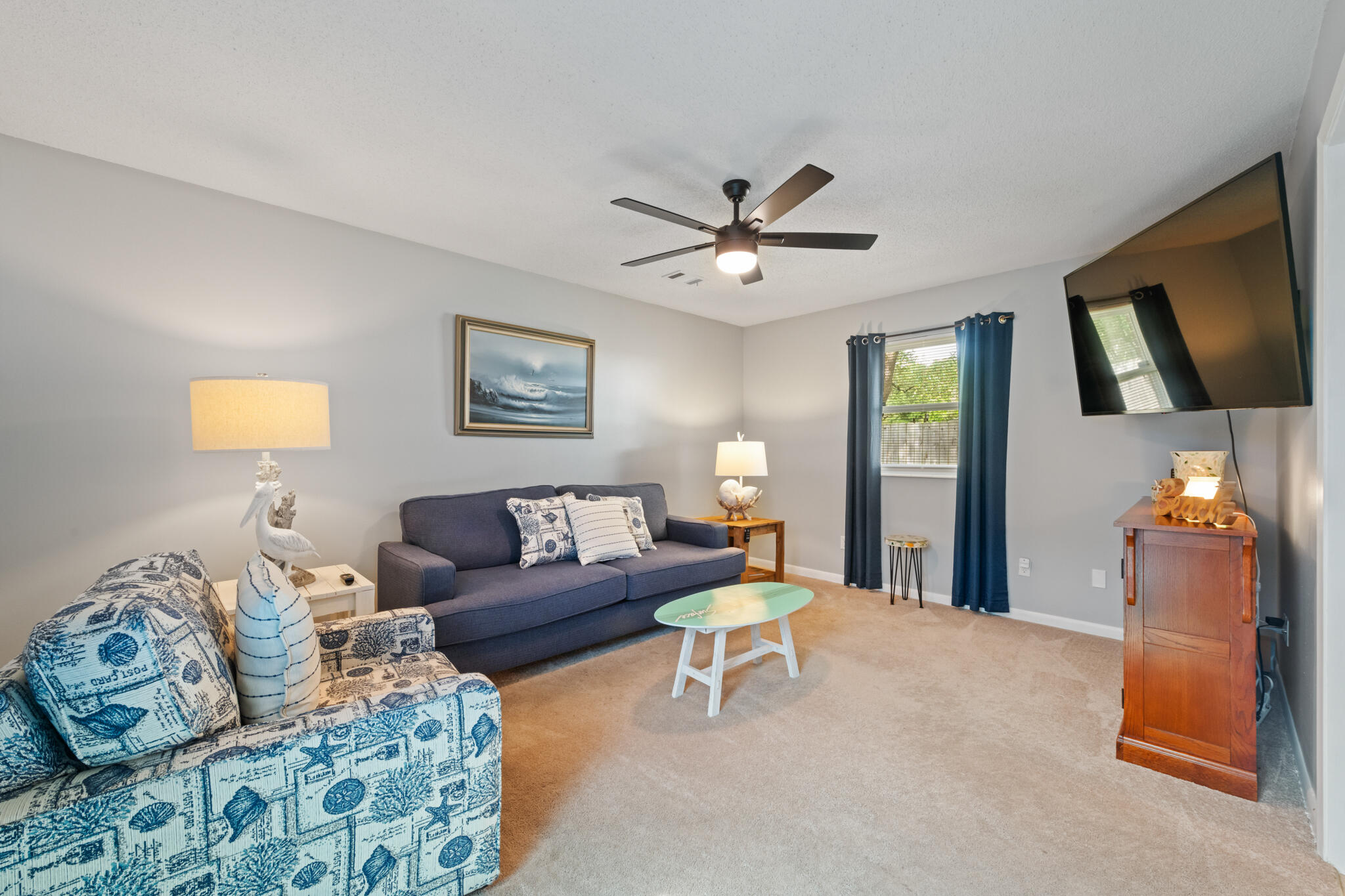CAROL ANNE MANOR - Residential