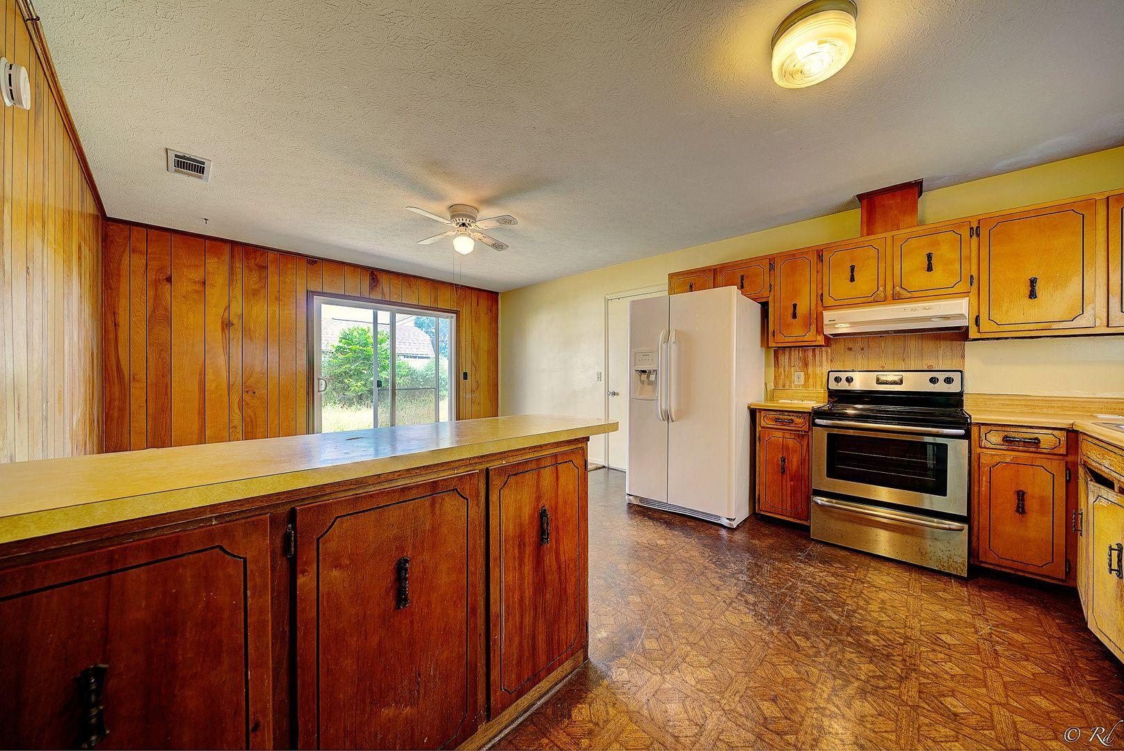 COLLEGE VILLAGE UNIT 1 - Residential