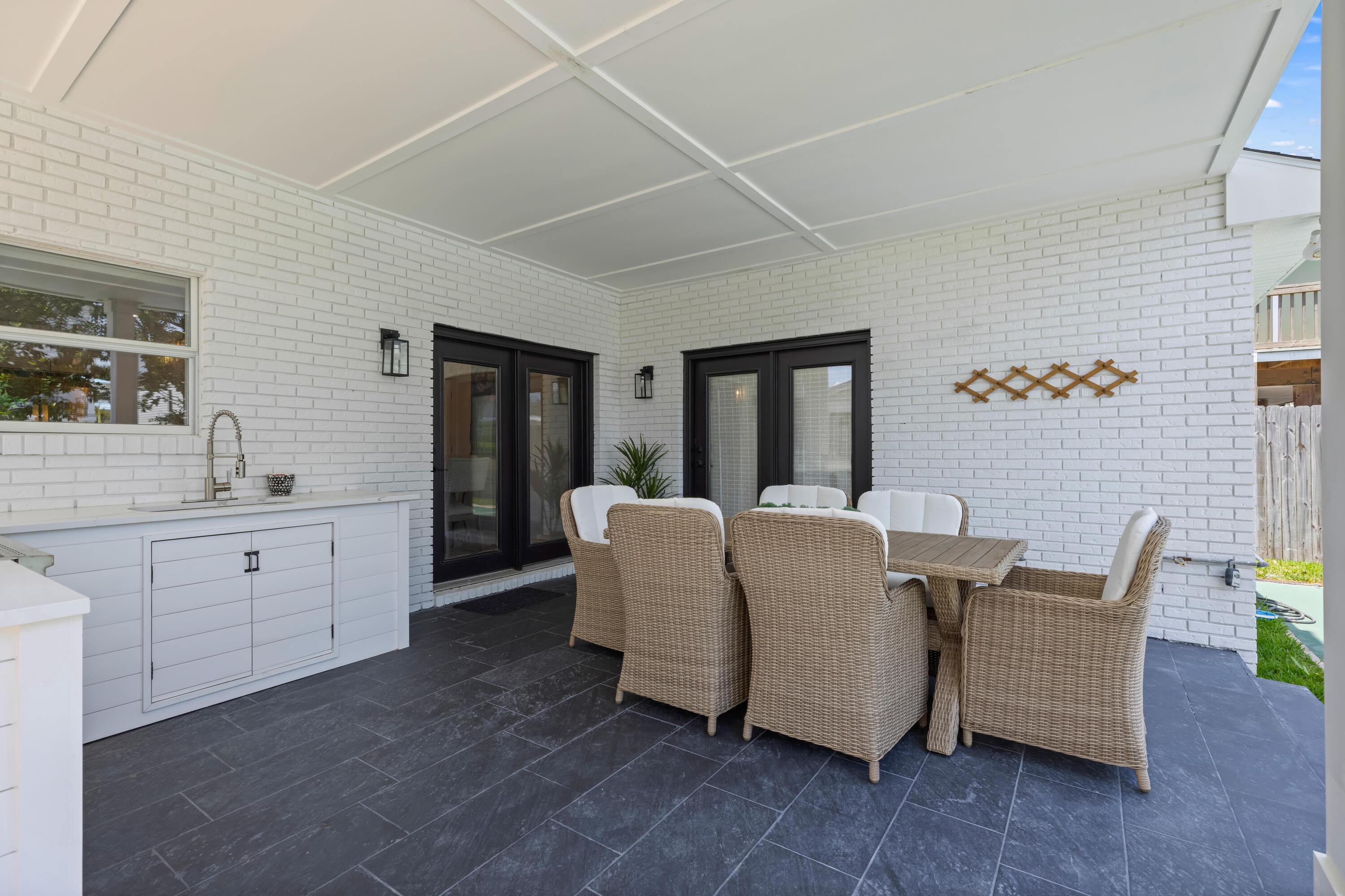 CRYSTAL BEACH - Residential