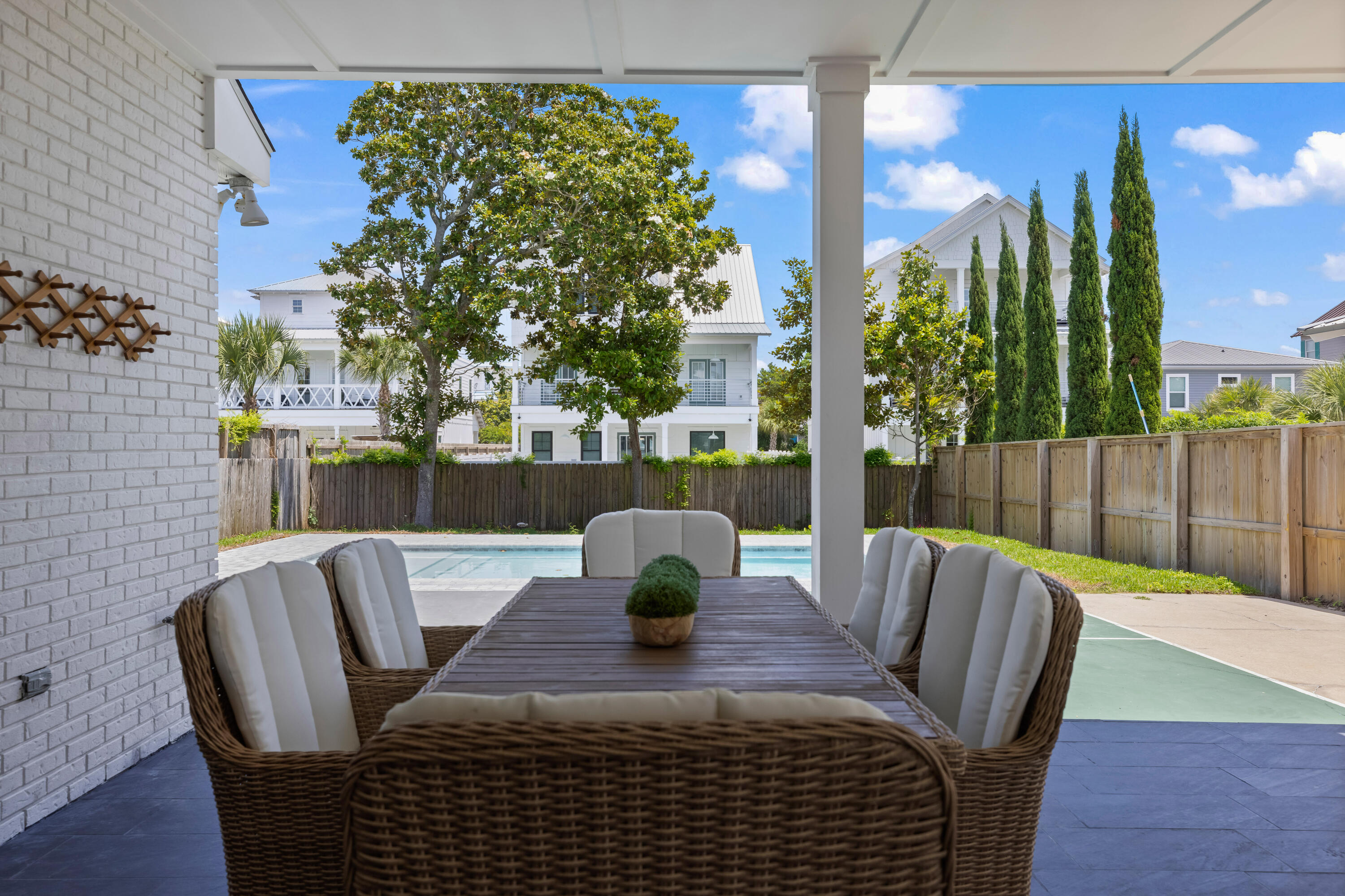 CRYSTAL BEACH - Residential