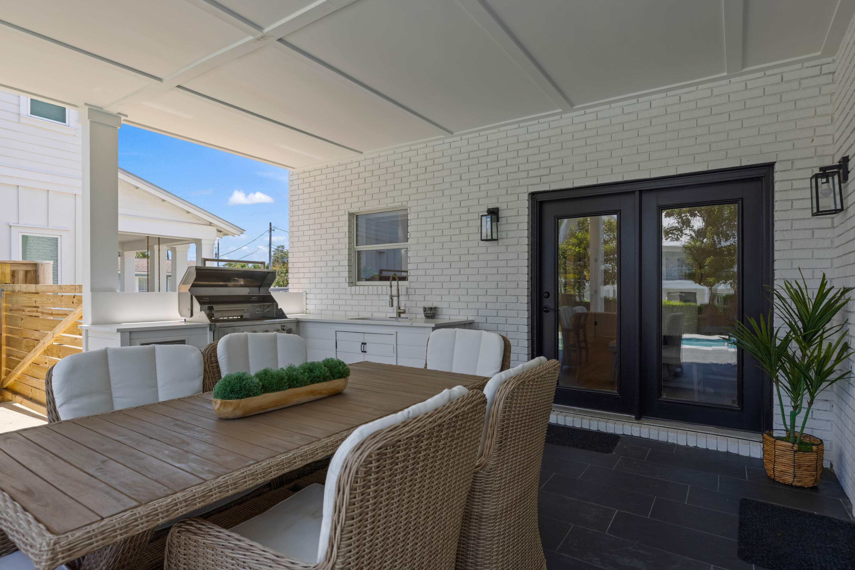CRYSTAL BEACH - Residential