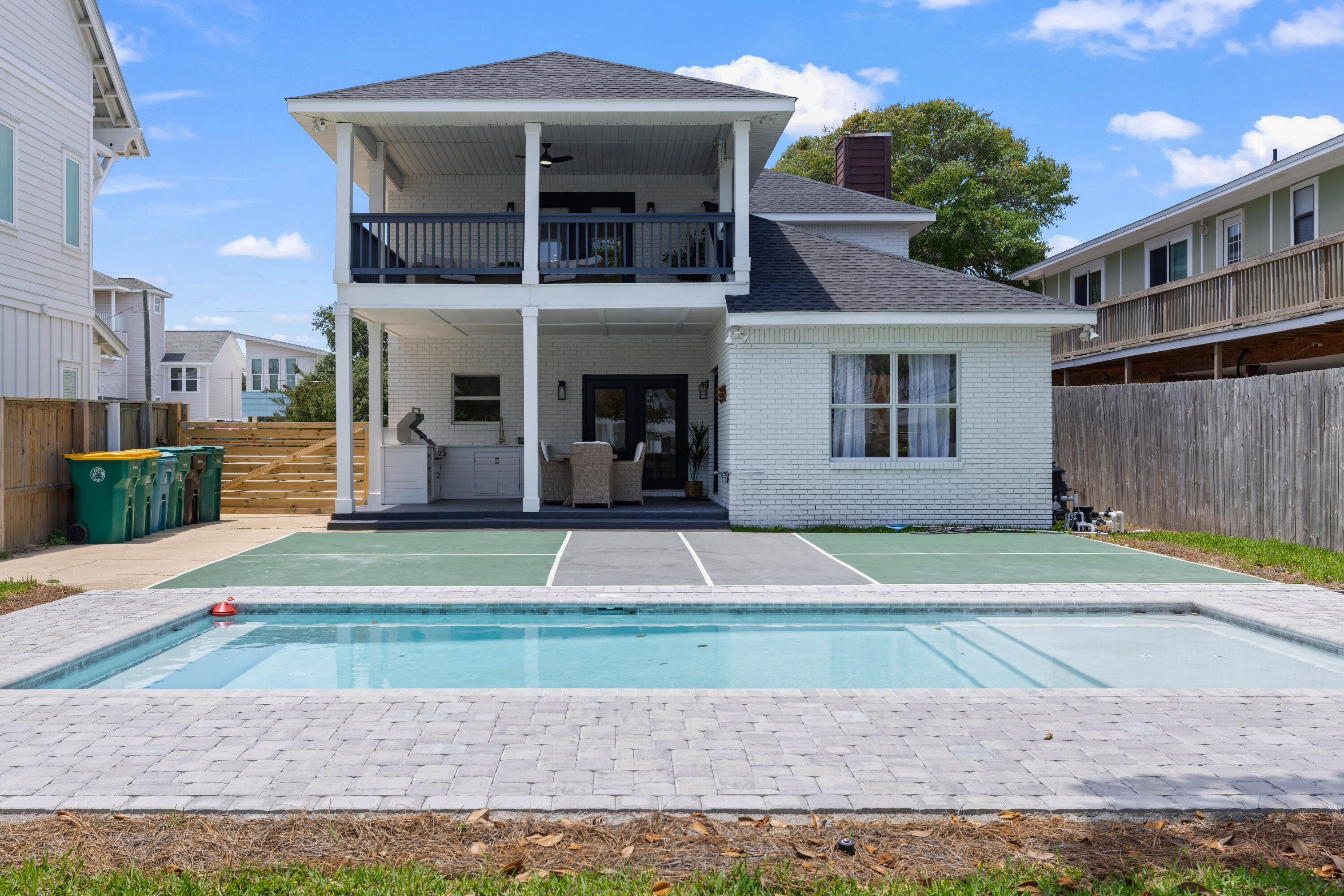CRYSTAL BEACH - Residential