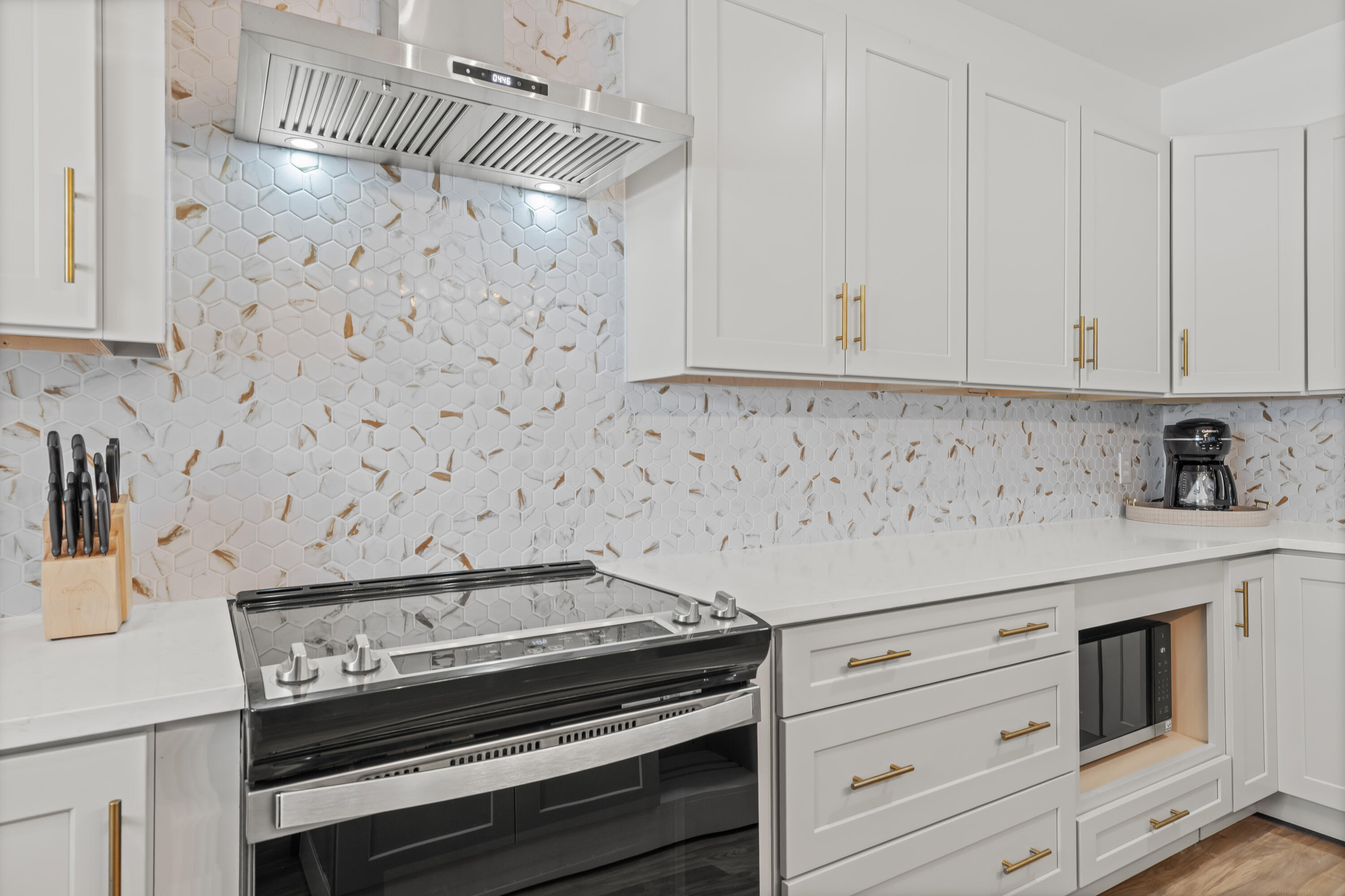 CRYSTAL BEACH - Residential