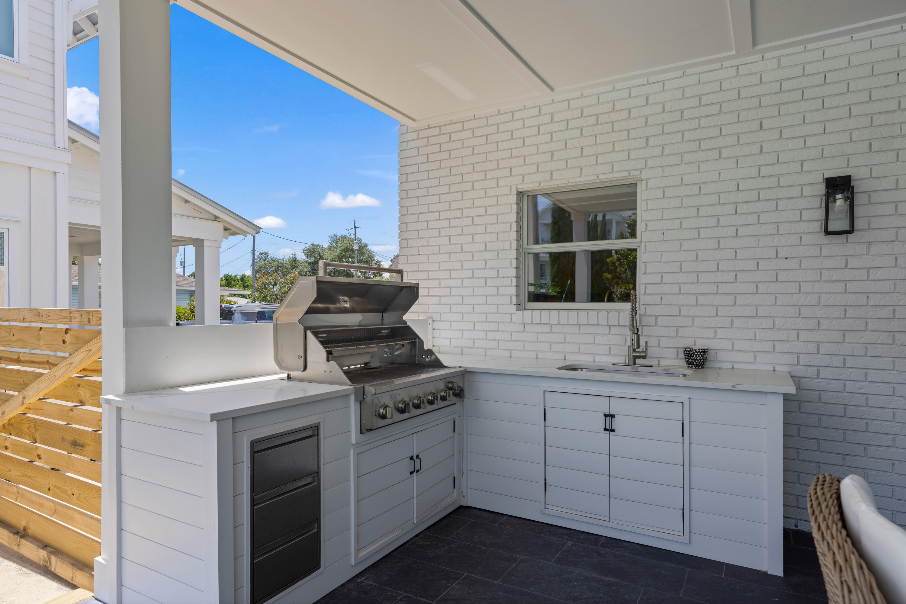 CRYSTAL BEACH - Residential