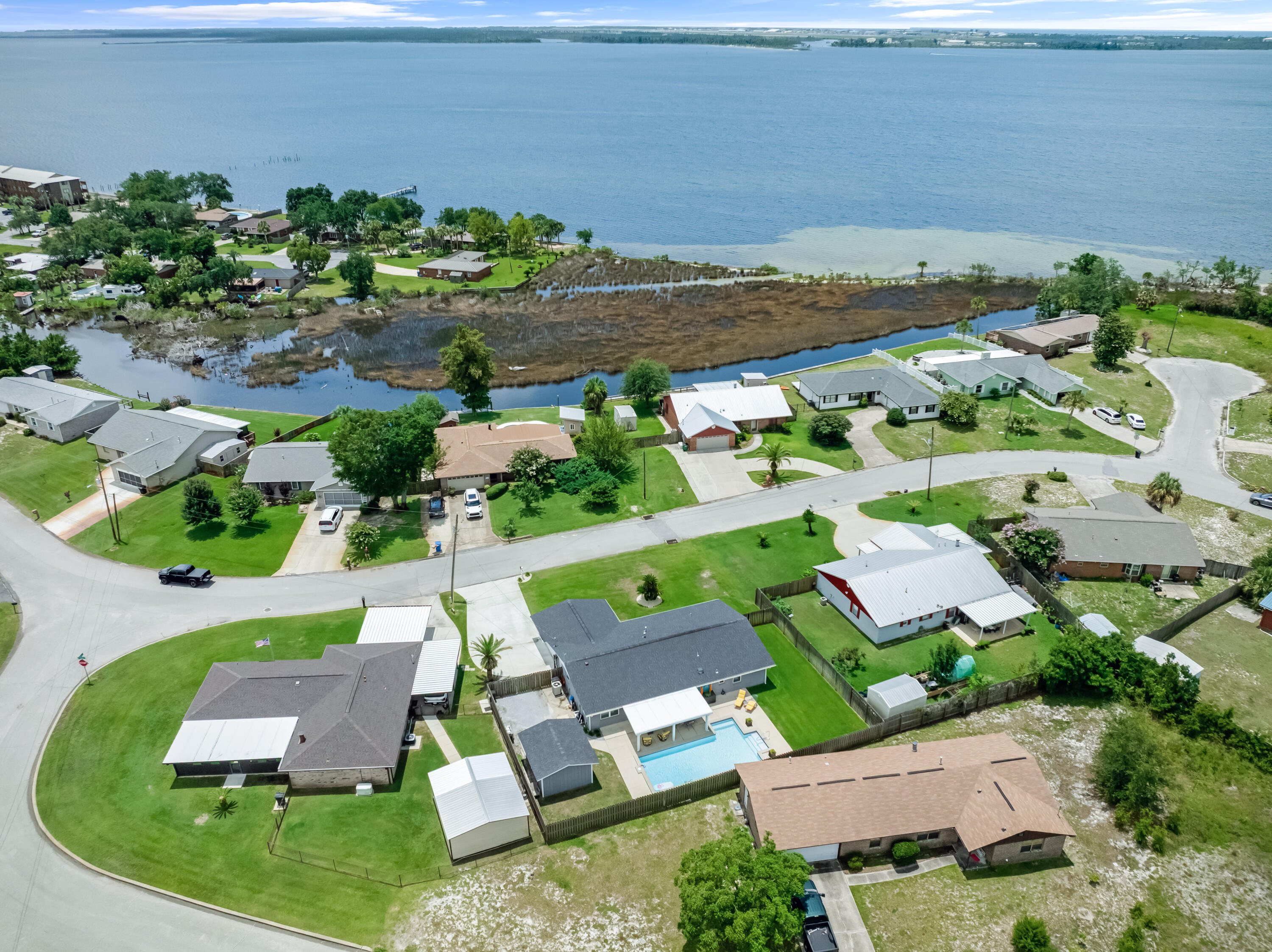 EAST BAY PARK - Residential