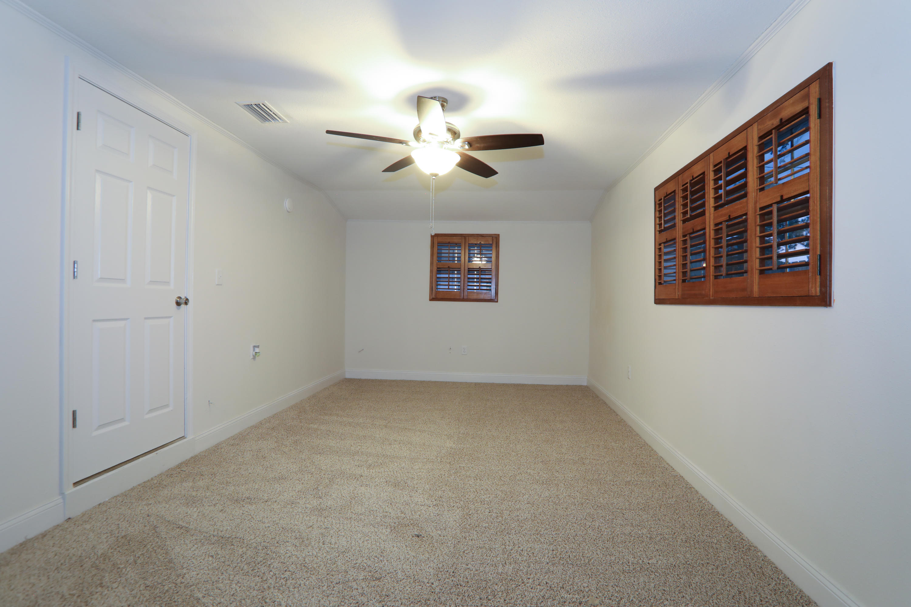 GARNIERS BEACH 2ND - Residential