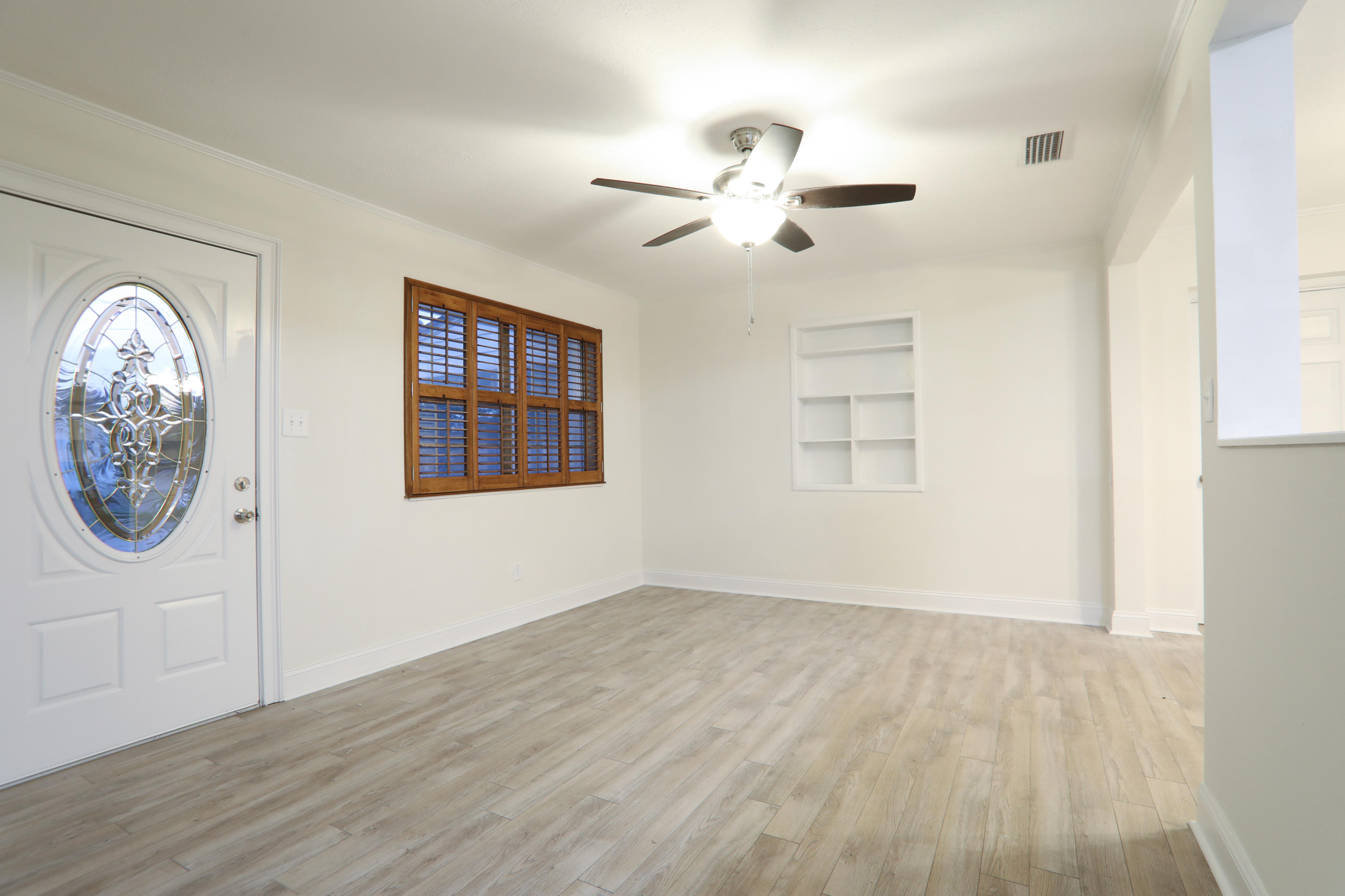 GARNIERS BEACH 2ND - Residential