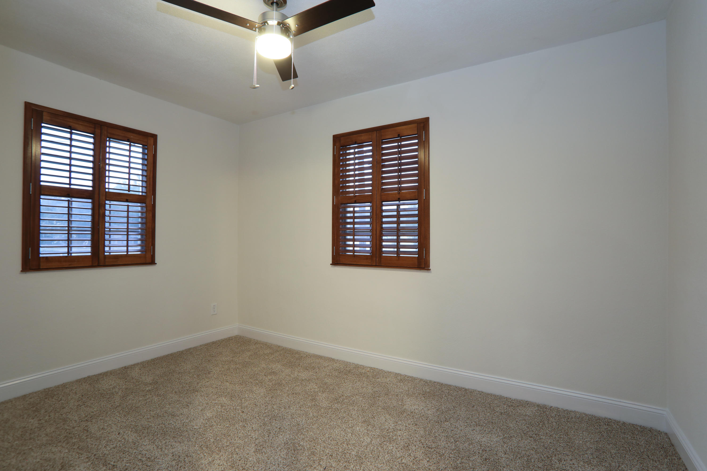 GARNIERS BEACH 2ND - Residential