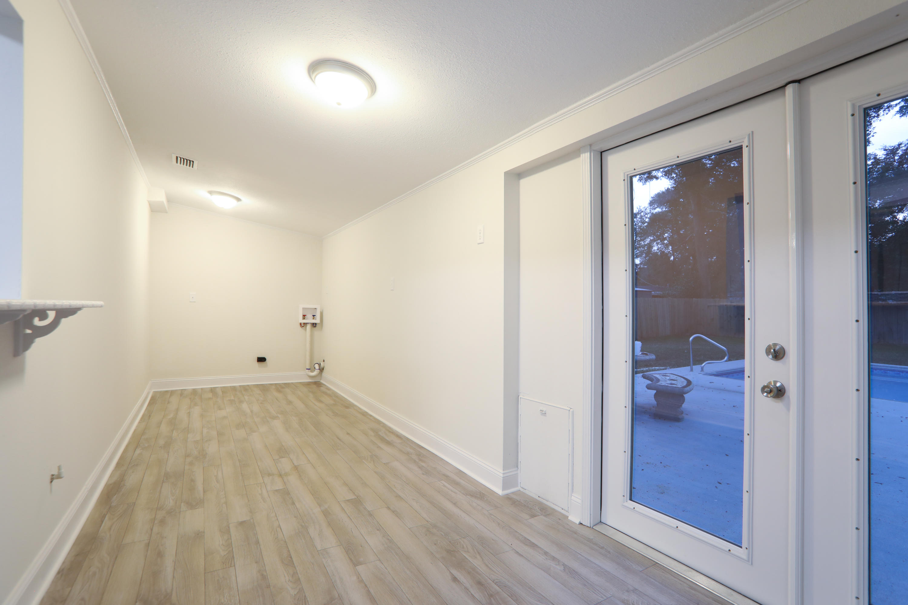 GARNIERS BEACH 2ND - Residential