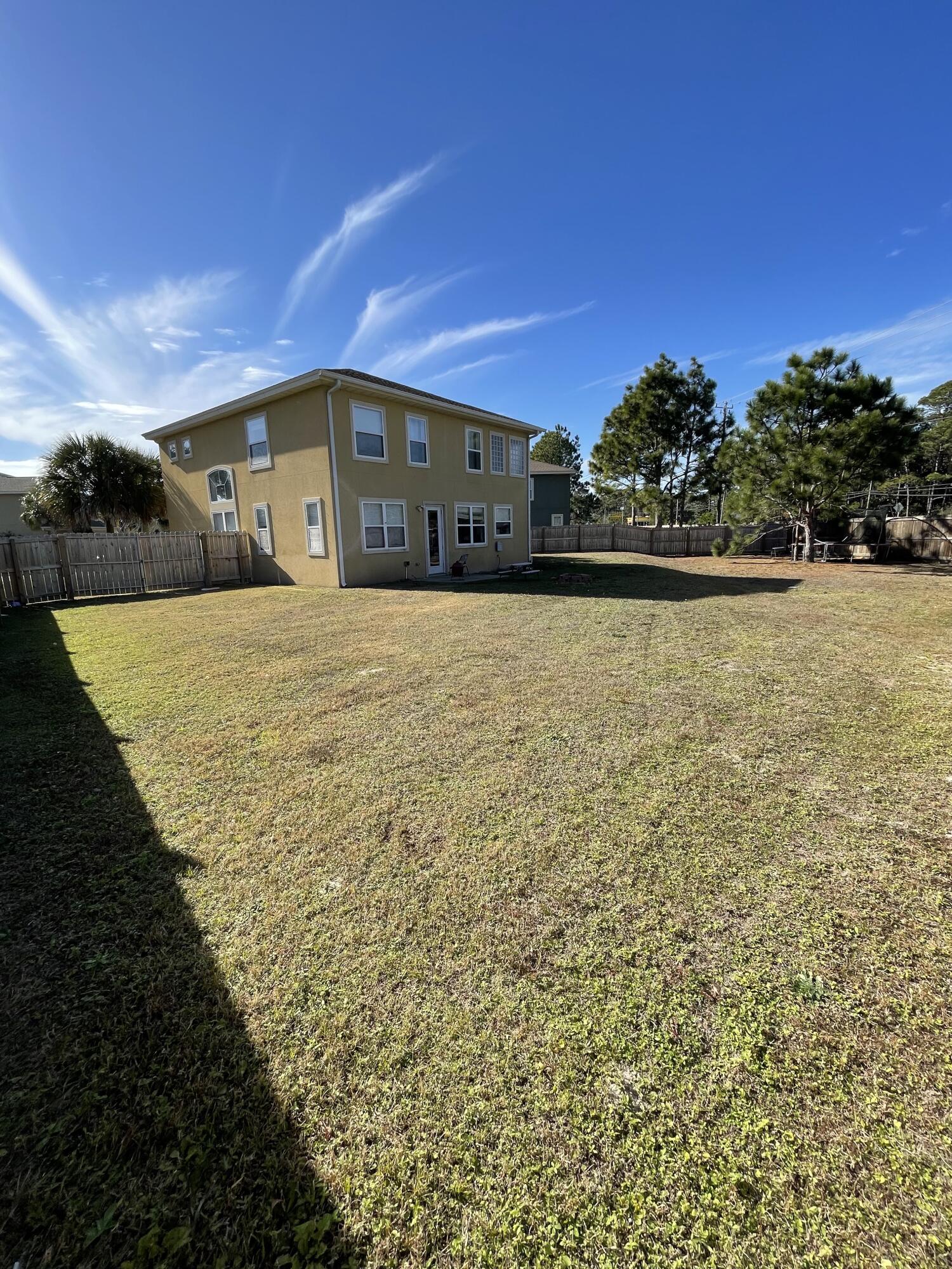 New Mary Esther 242300.10 - Residential Lease