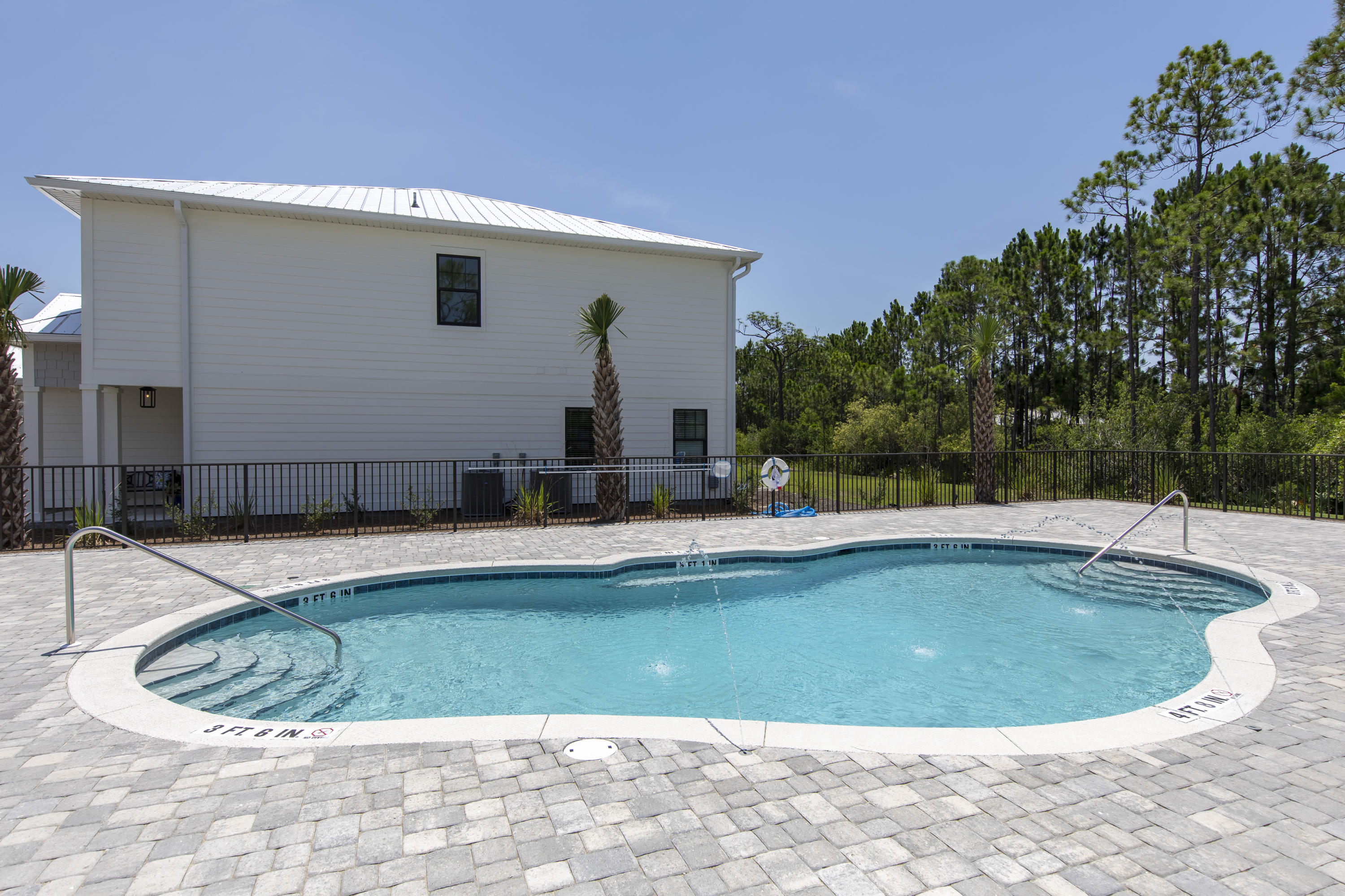 Heron Crossing - Residential