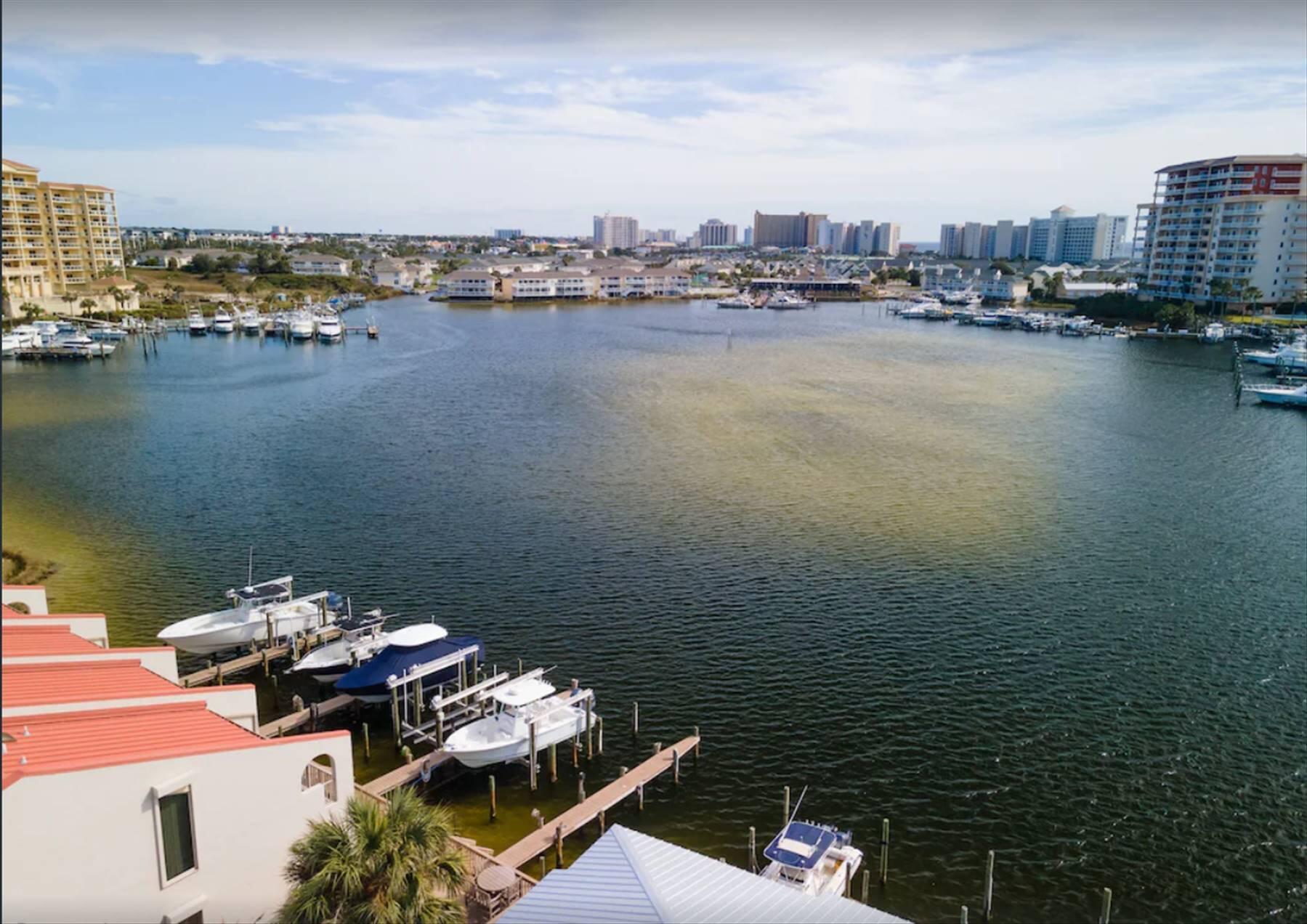 LAGUNA POINT CONDO - Residential