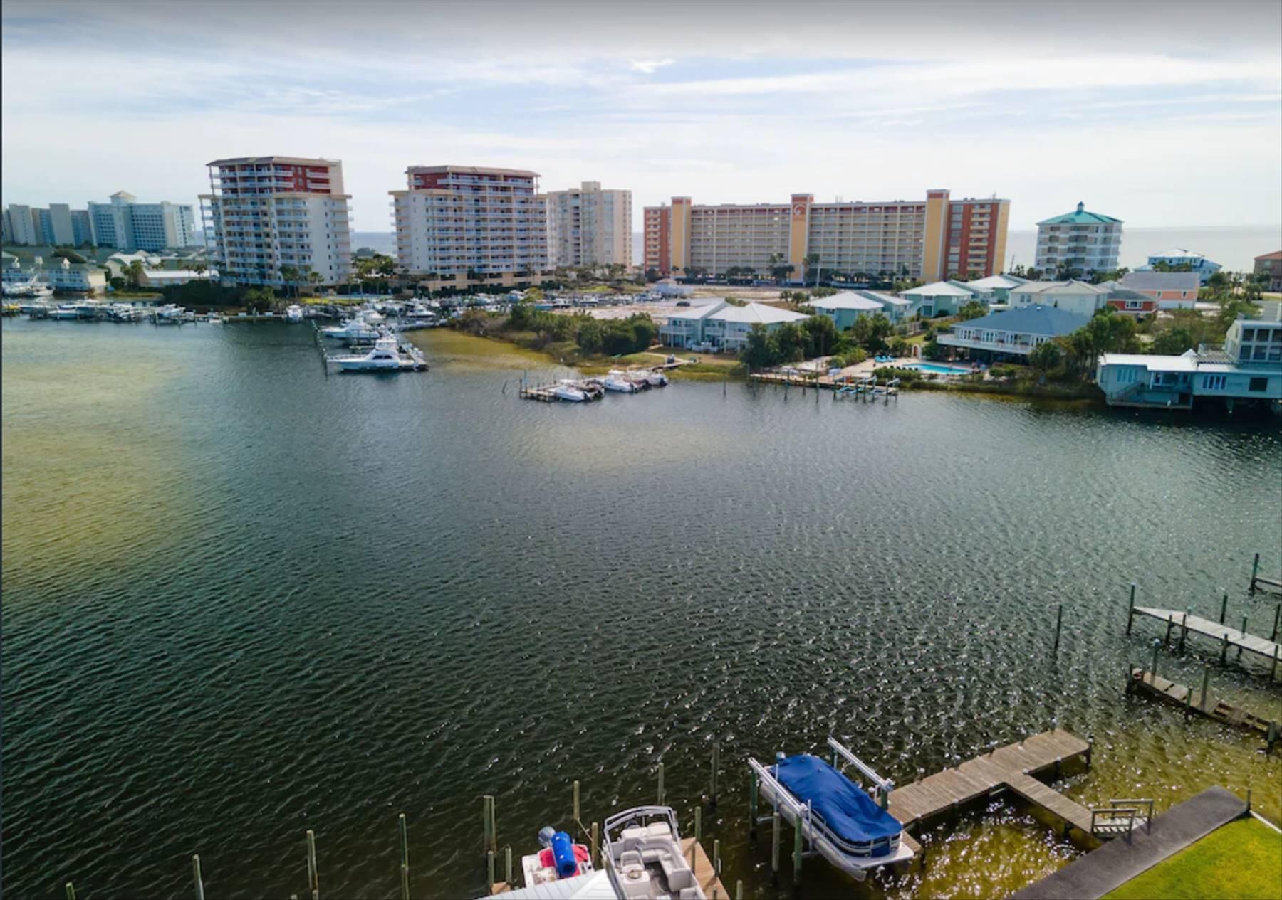 LAGUNA POINT CONDO - Residential