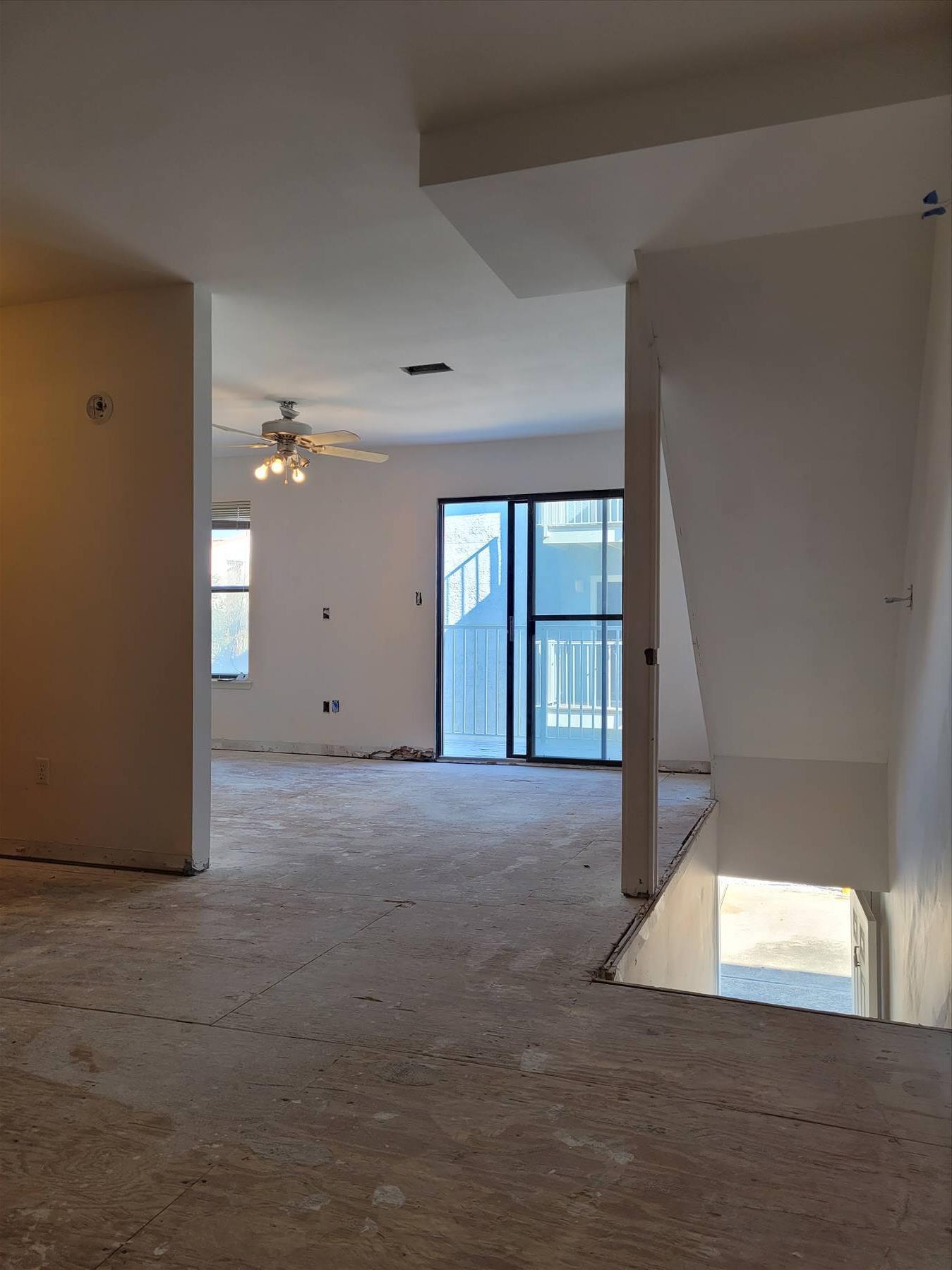 LAGUNA POINT CONDO - Residential