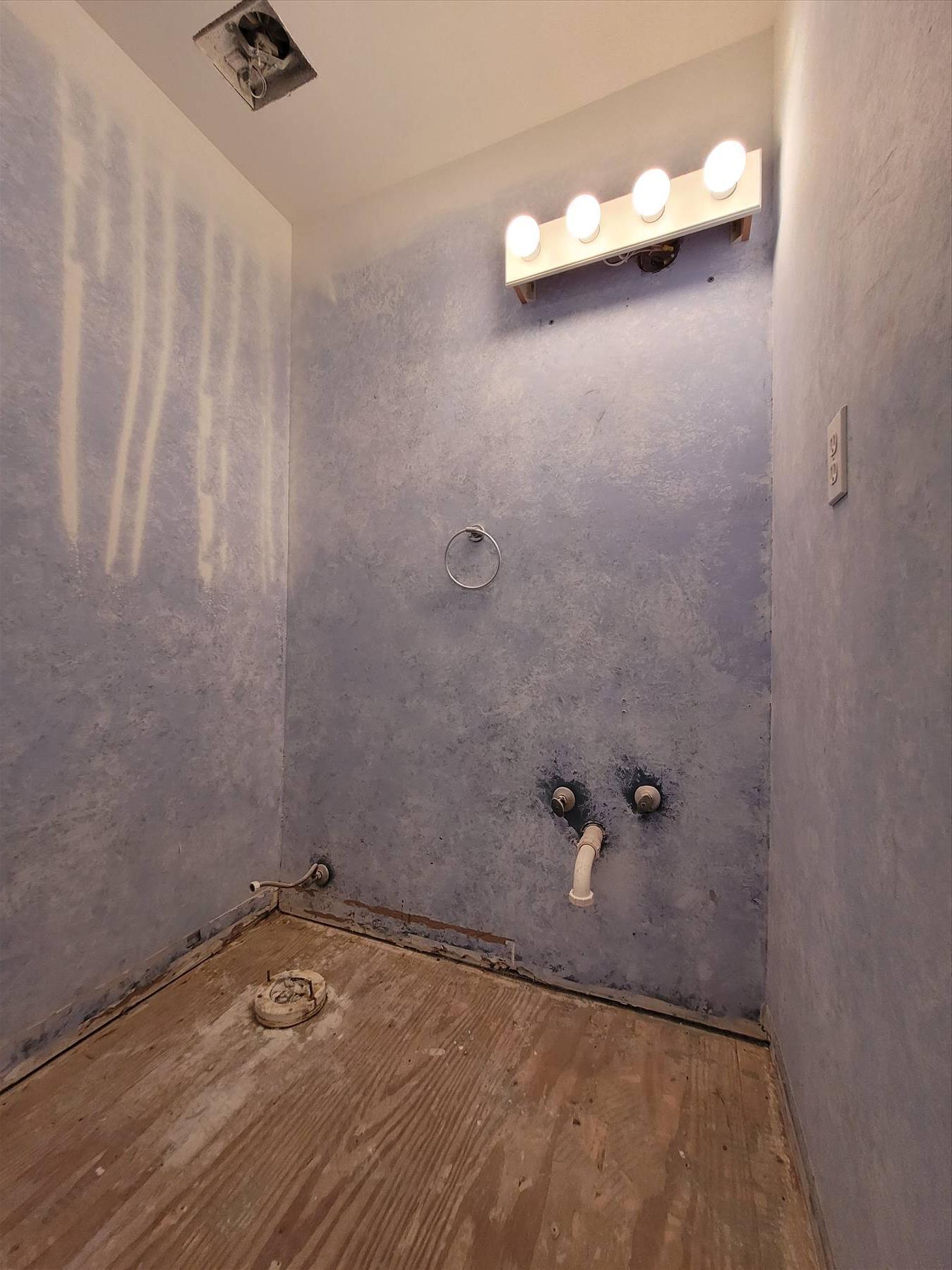 LAGUNA POINT CONDO - Residential