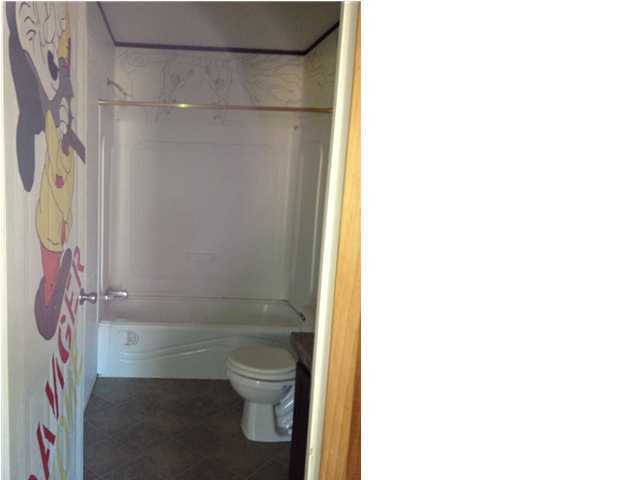 MOSSY HEAD TOWN OF - Residential