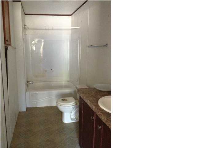 MOSSY HEAD TOWN OF - Residential