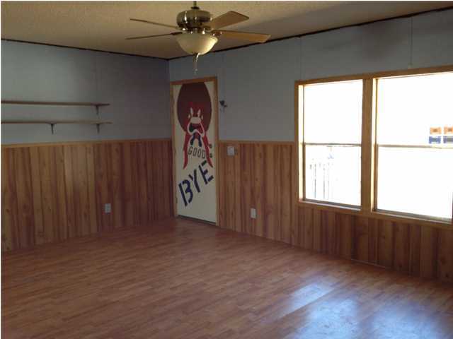 MOSSY HEAD TOWN OF - Residential