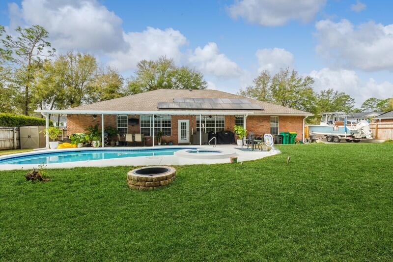 ROCKY BAYOU ESTATES 15 - Residential
