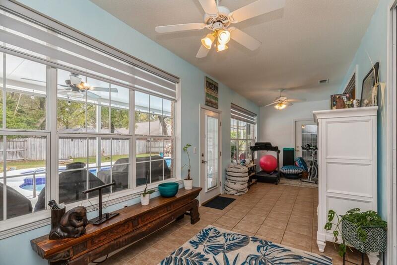 ROCKY BAYOU ESTATES 15 - Residential