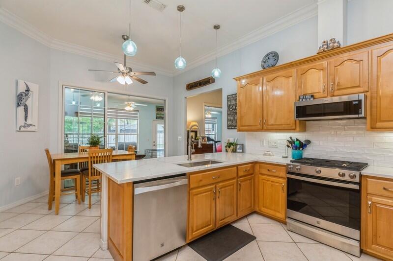 ROCKY BAYOU ESTATES 15 - Residential