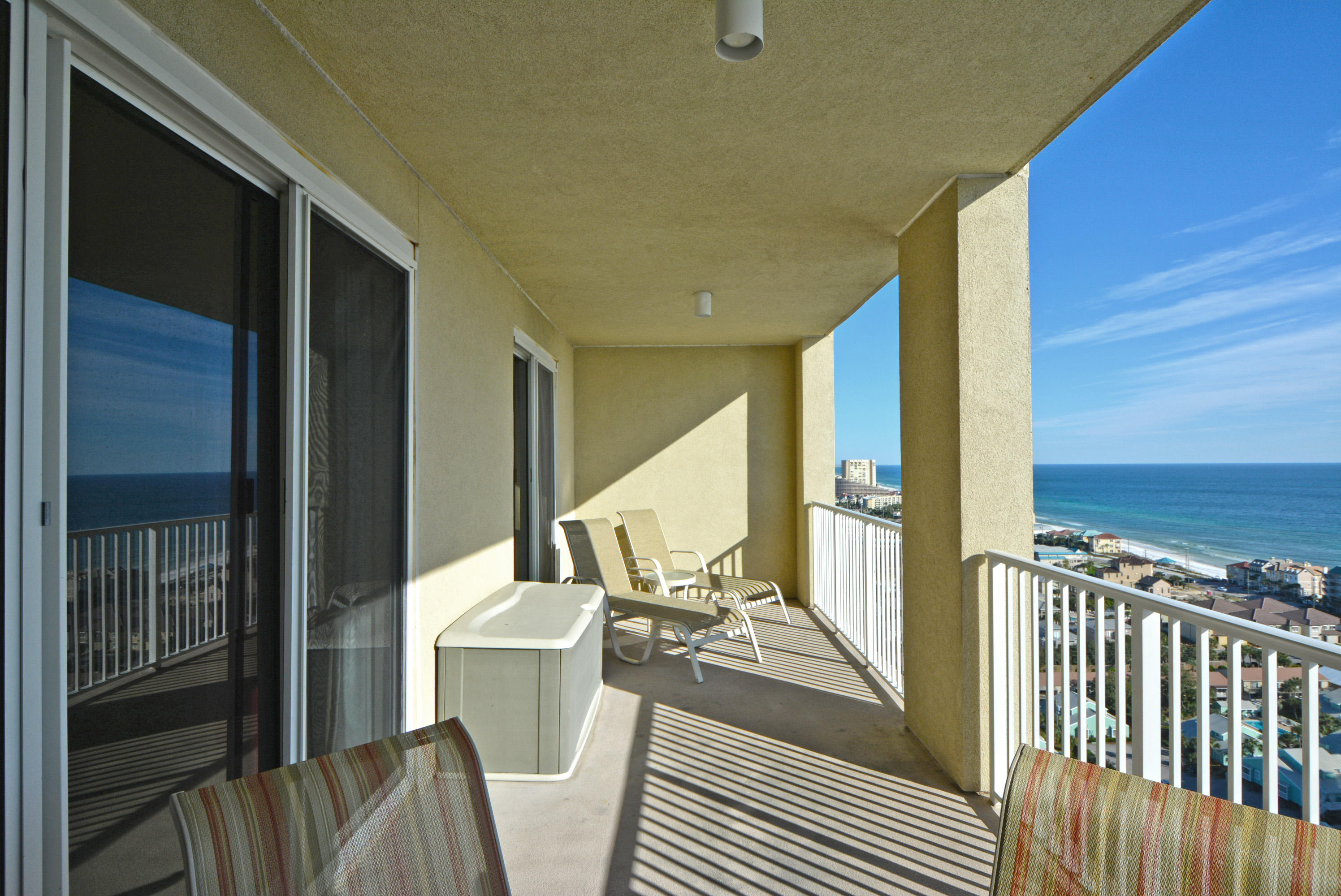 ARIEL DUNES I - Residential