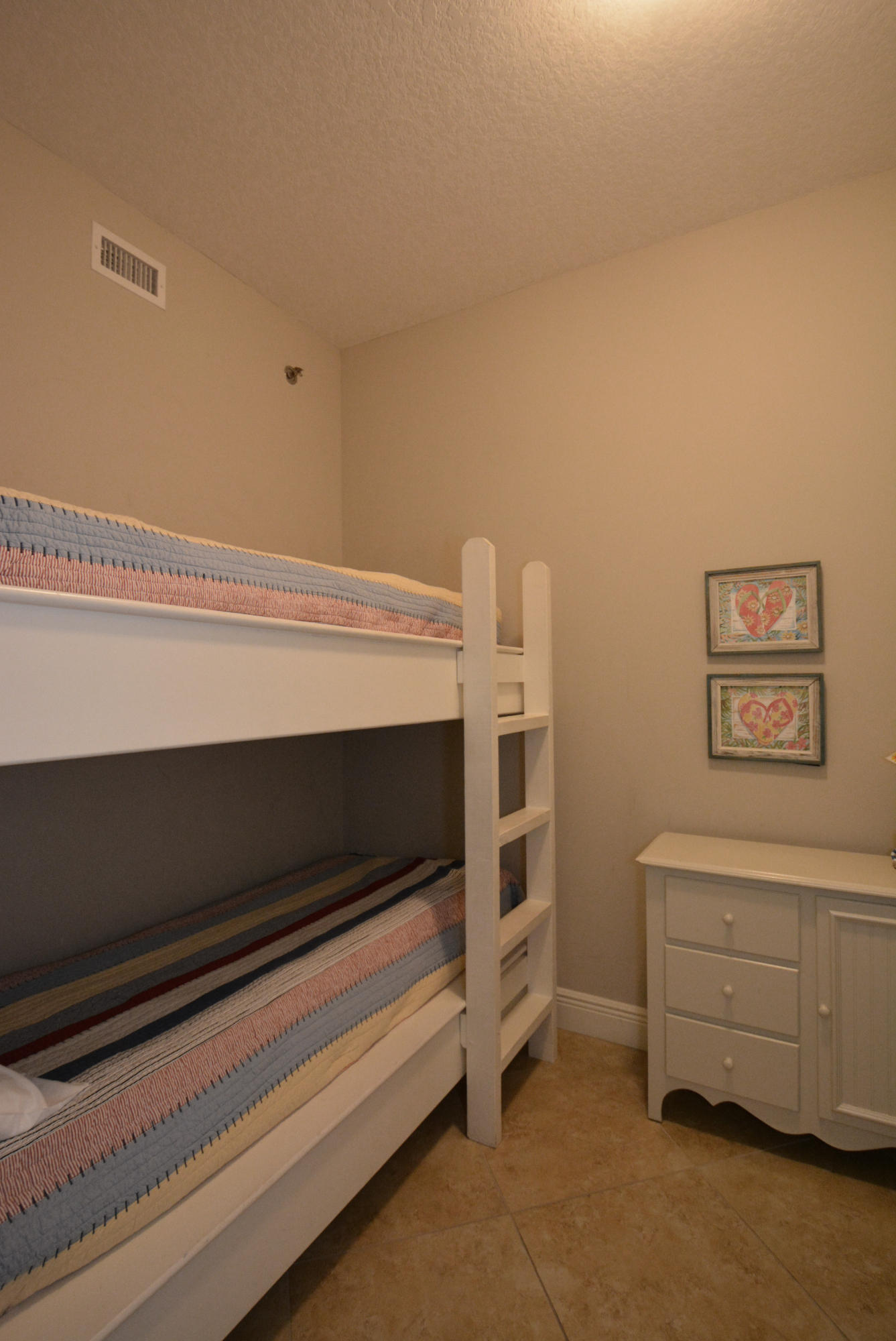 ARIEL DUNES I - Residential