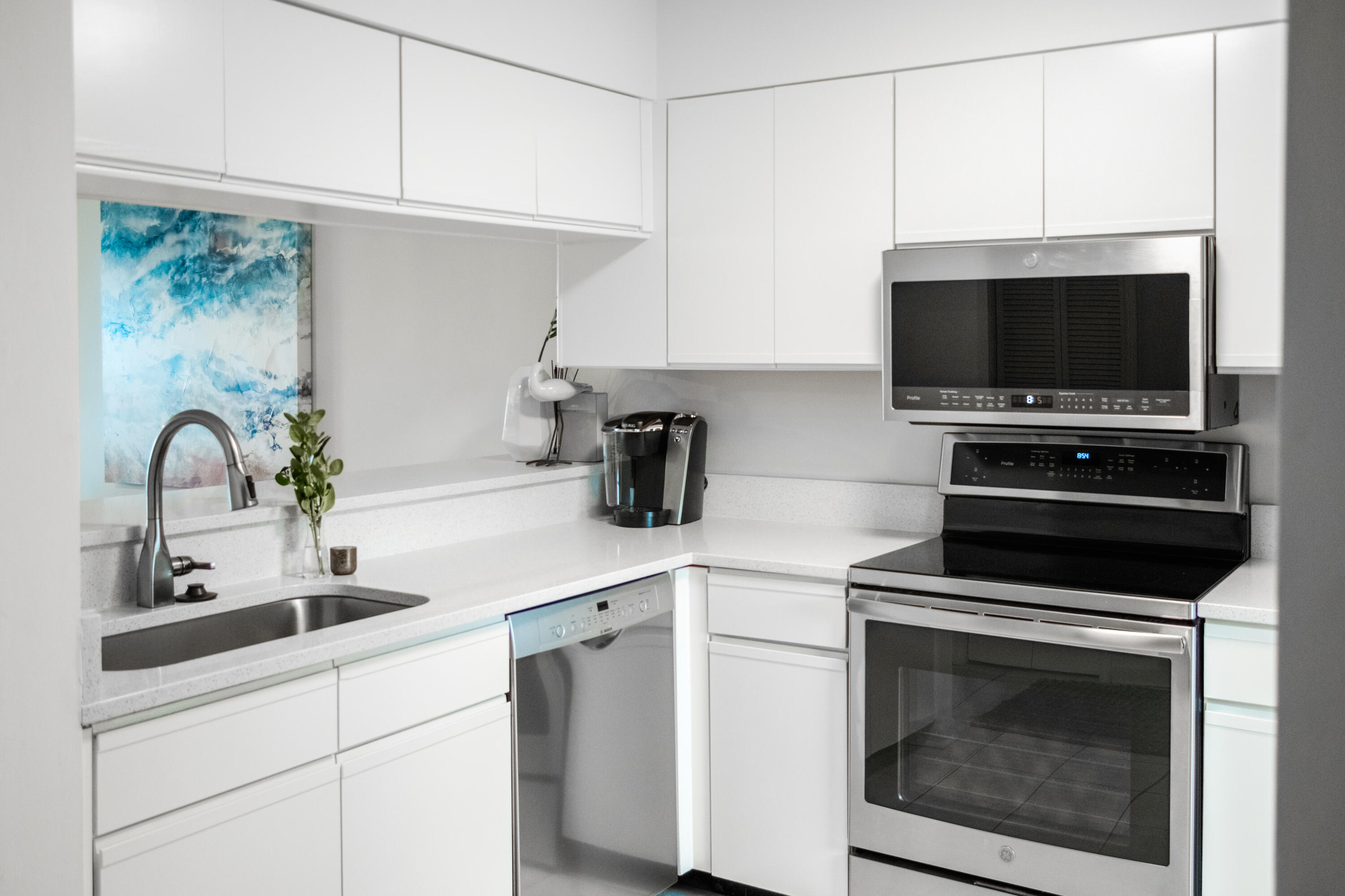 RAMSGATE HARBOUR PH 4 CONDO - Residential