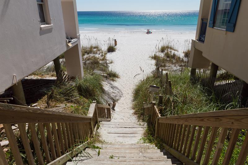 FRANGISTA BEACH 1ST ADDN - Residential