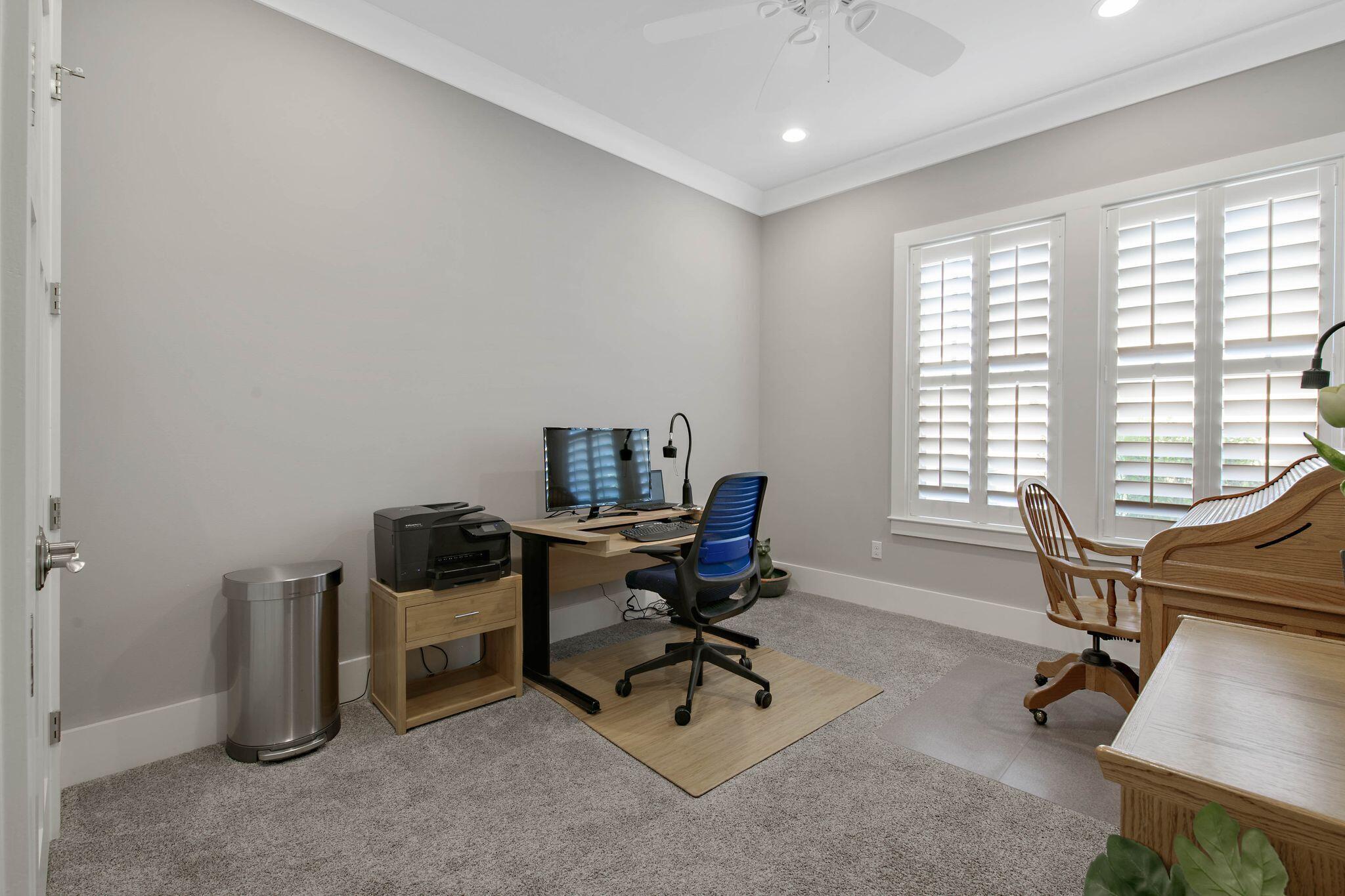 WILD HERON - Residential